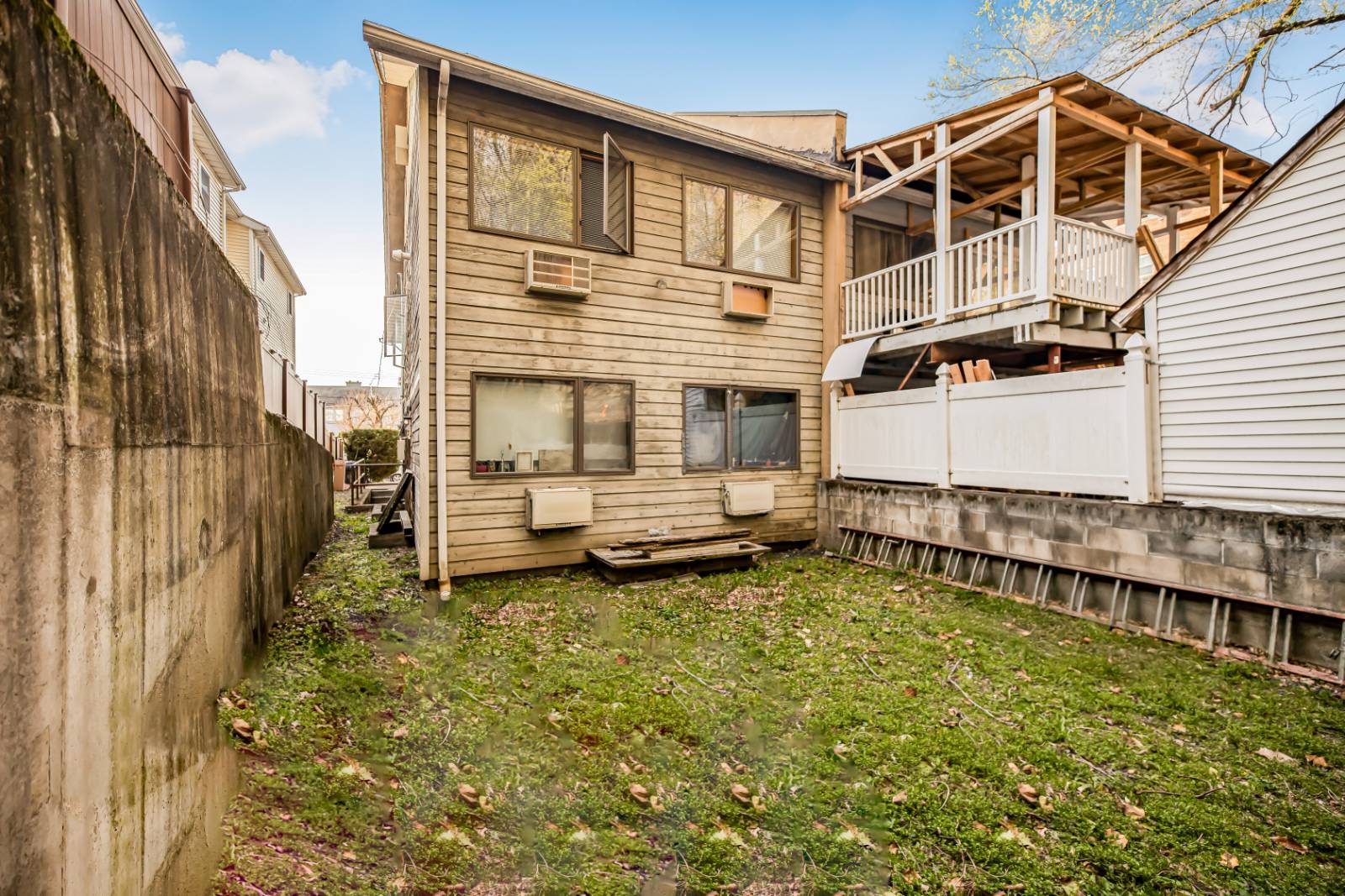 #21 photo, 764 Warburton Ave, Yonkers , NY 10701