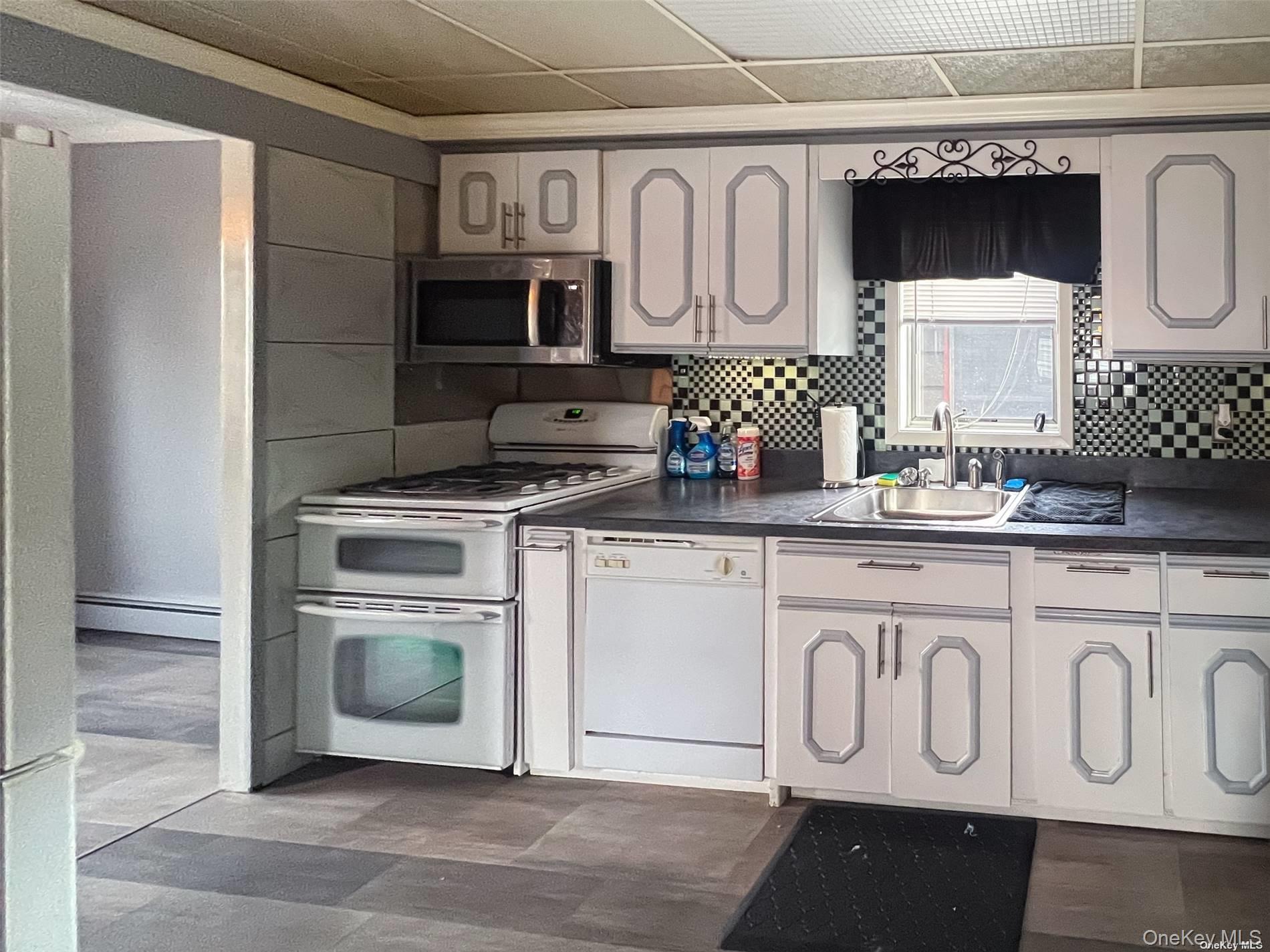 #10 photo, 9 Reinhart Court, サフォーク郡 Melville , NY 11747