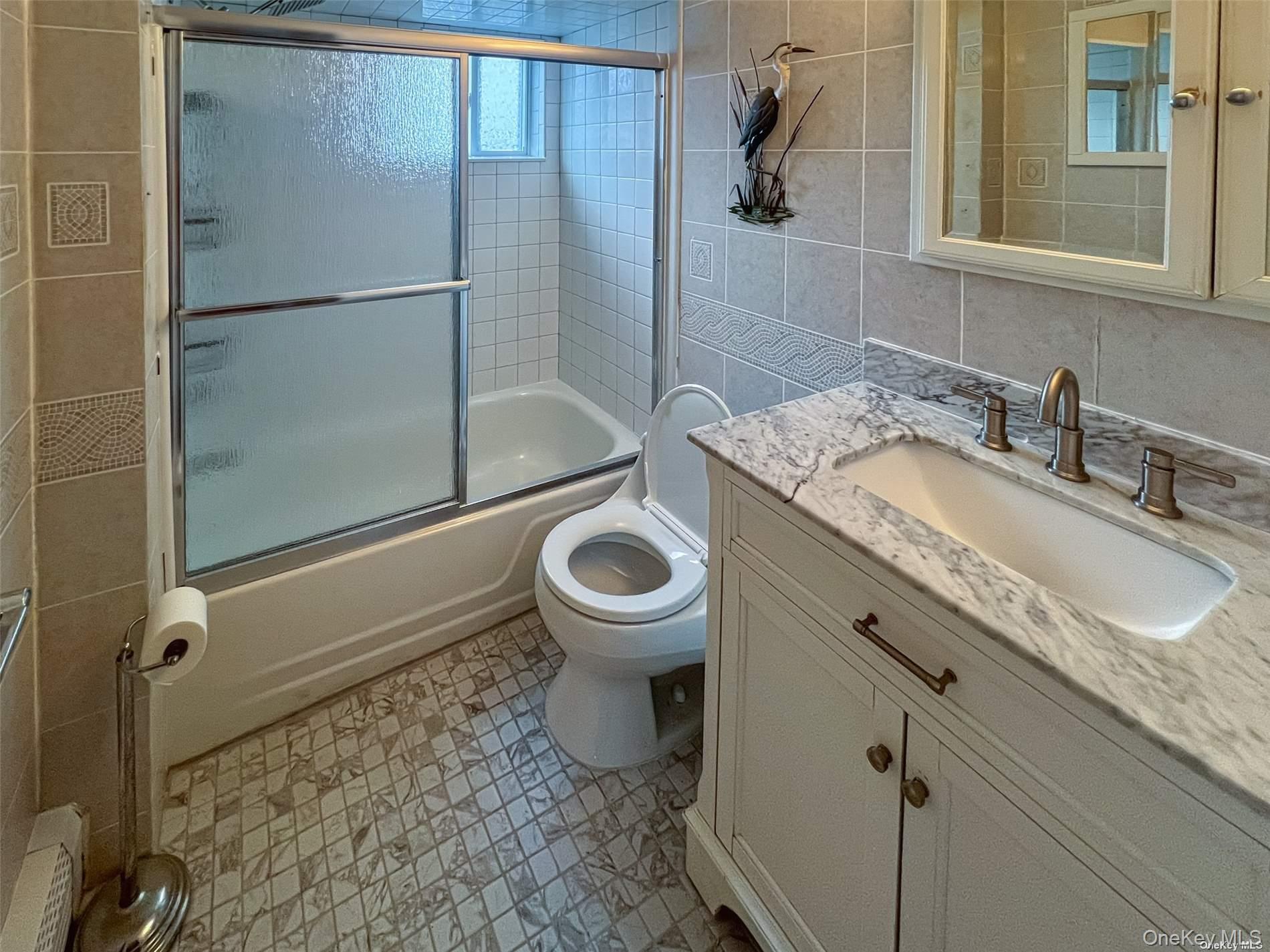 #14 photo, 9 Reinhart Court, サフォーク郡 Melville , NY 11747