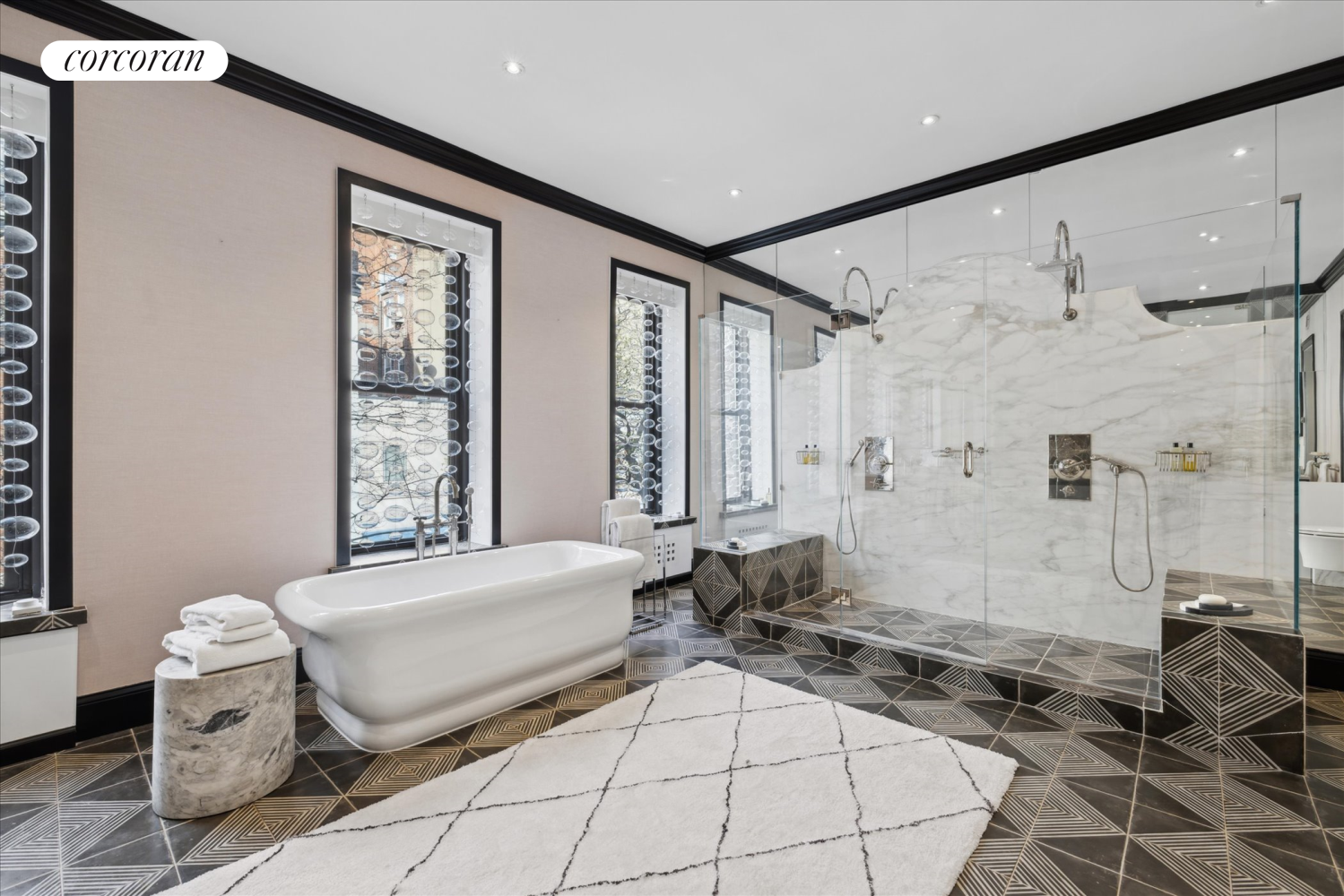 #15 photo, 132 E 62ND Street, Lenox Hill , NY 10065