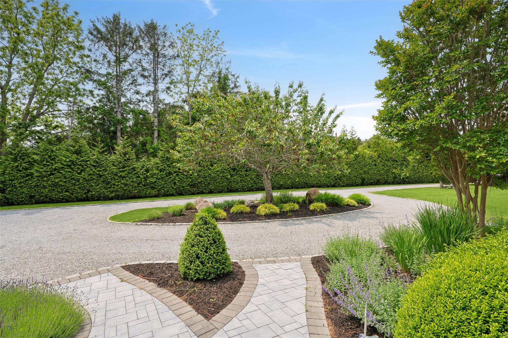 #15 photo, 39 Tanners Neck Lane, サフォーク郡 Westhampton , NY 11977