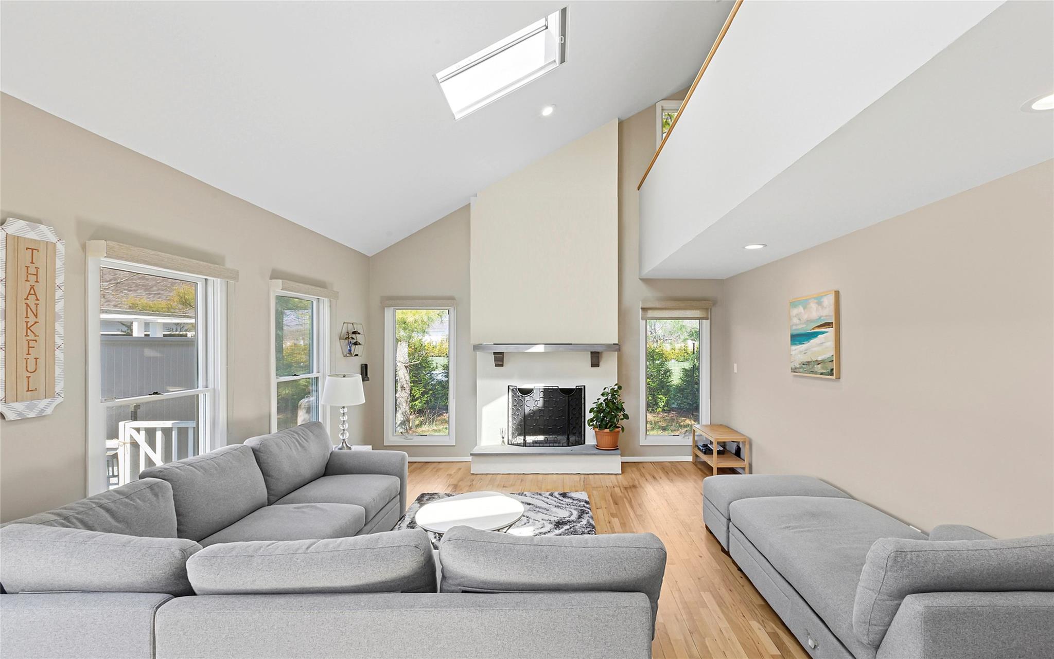 #3 photo, 39 Tanners Neck Lane, サフォーク郡 Westhampton , NY 11977