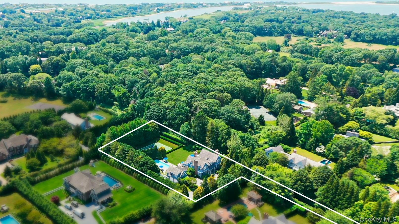 #4 photo, 327 Georgica Road, サフォーク郡 East Hampton , NY 11937