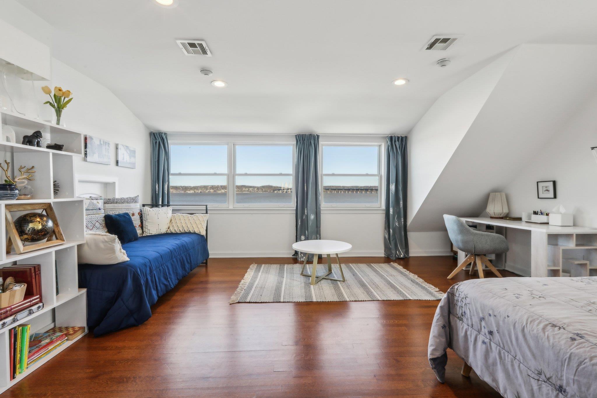 #17 photo, 2 Washington Avenue, Nyack , NY 10960