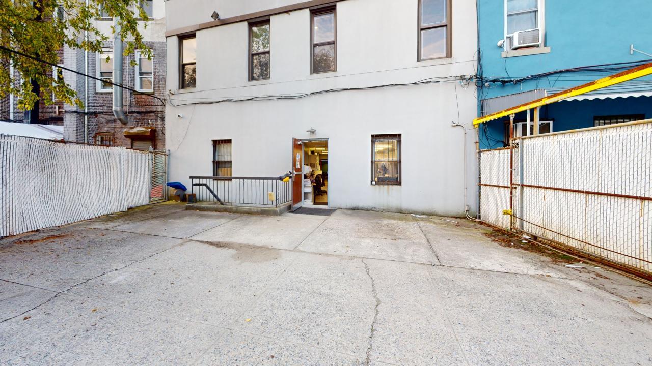 #11 photo, 105-09 Jamaica Avenue, クイーンズ区 Richmond Hill , NY 11418