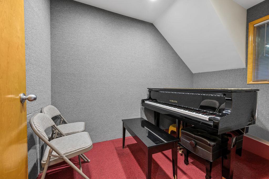 #6 photo, 43-07 162 Street, Flushing , NY 11358