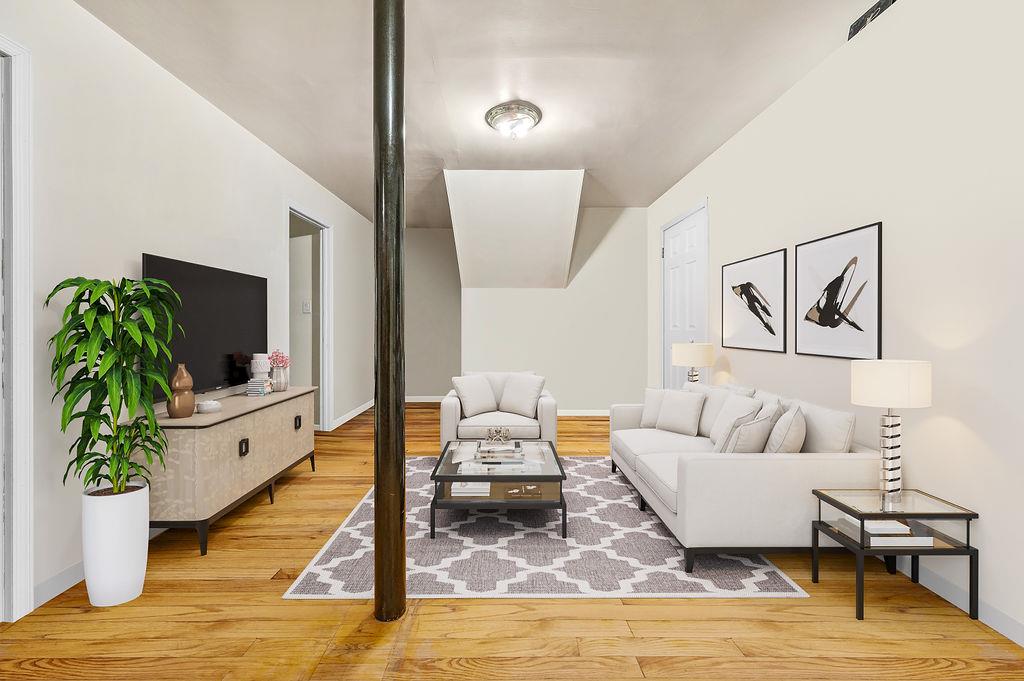 #8 photo, 43-07 162 Street, Flushing , NY 11358