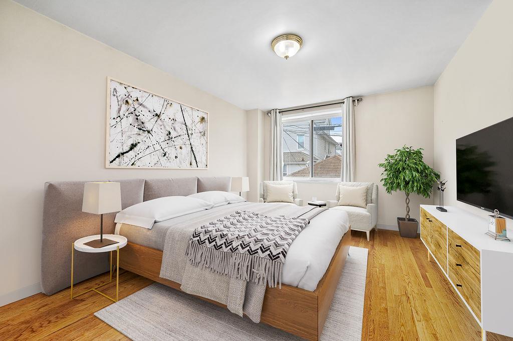 #9 photo, 43-07 162 Street, Flushing , NY 11358