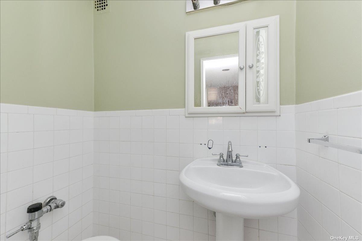 #19 photo, 1165 E 54th Street, ブルックリン区 Brooklyn , NY 11234