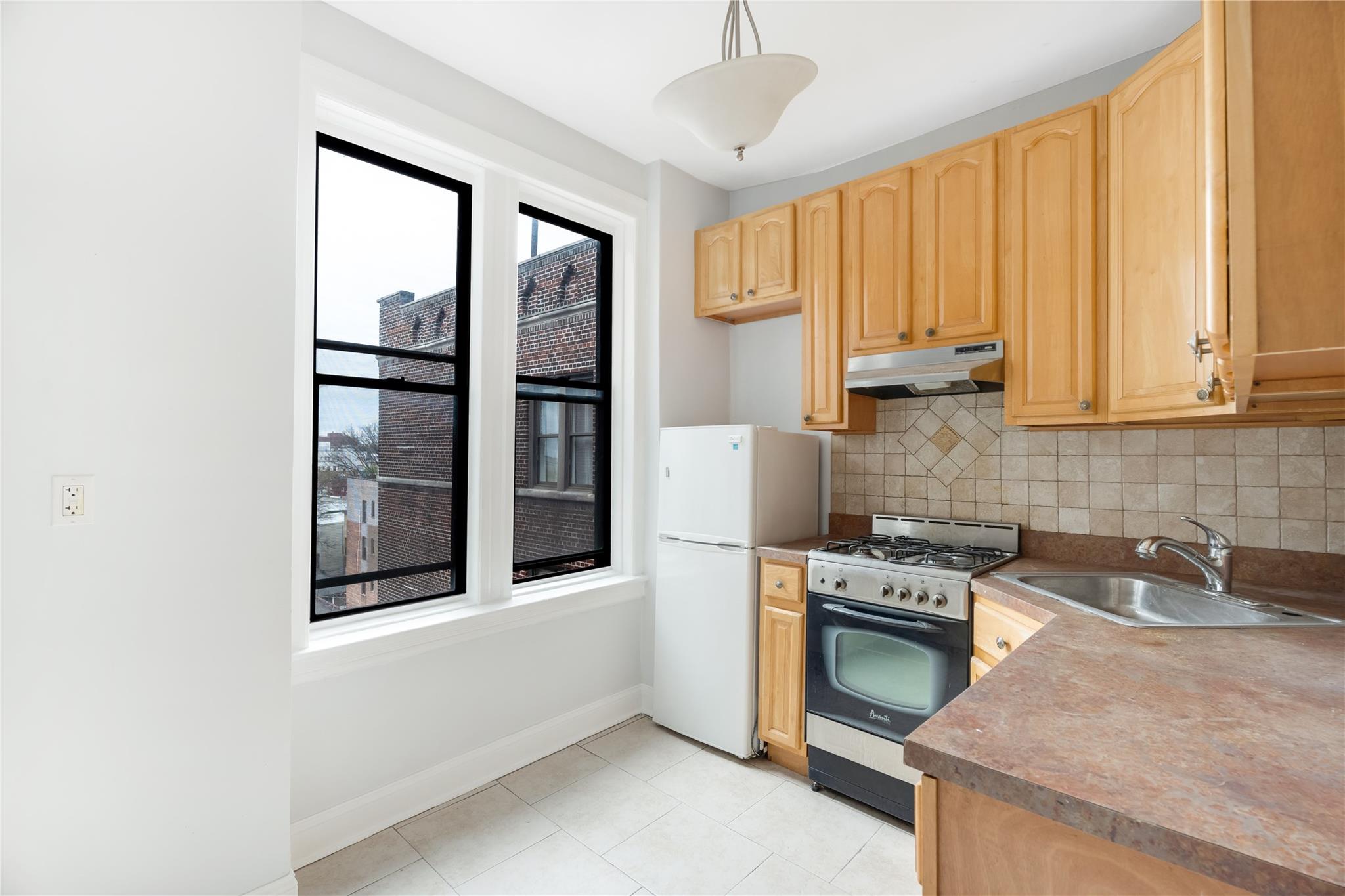 #4 photo, 2913 Foster Avenue, 布鲁克林 Brooklyn , NY 11210