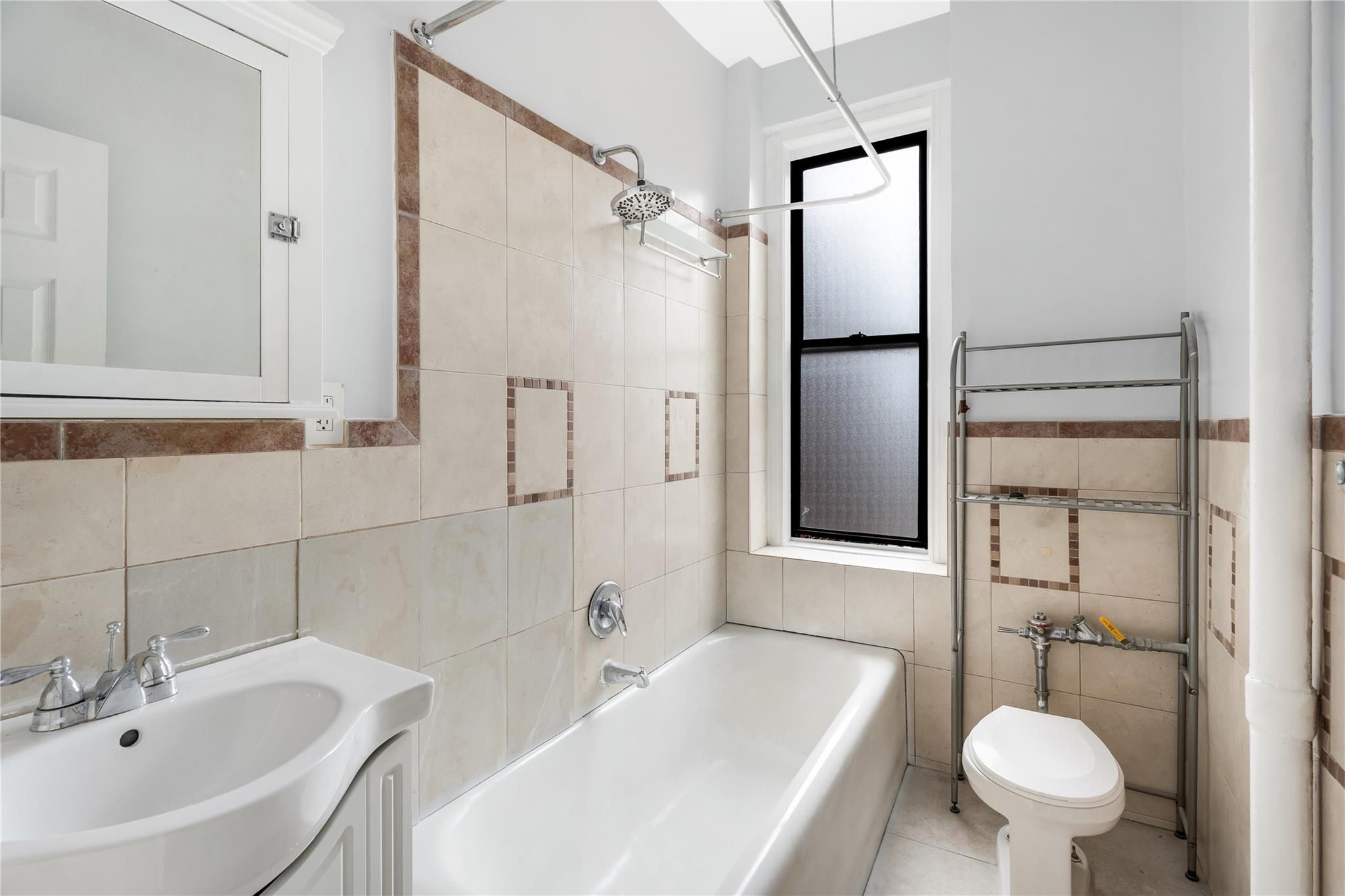 #9 photo, 2913 Foster Avenue, 布鲁克林 Brooklyn , NY 11210