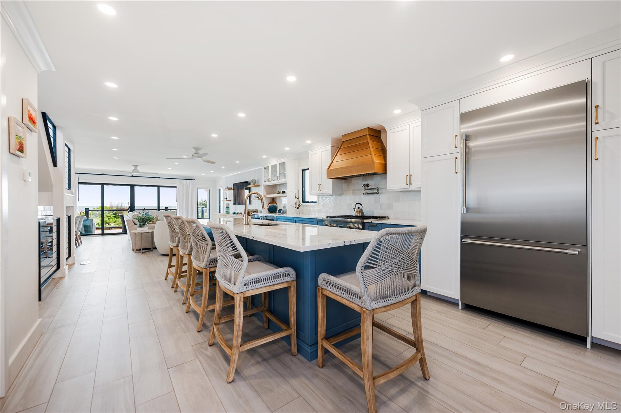 #18 photo, 923 Oceanfront, ナッソー郡 Long Beach , NY 11561