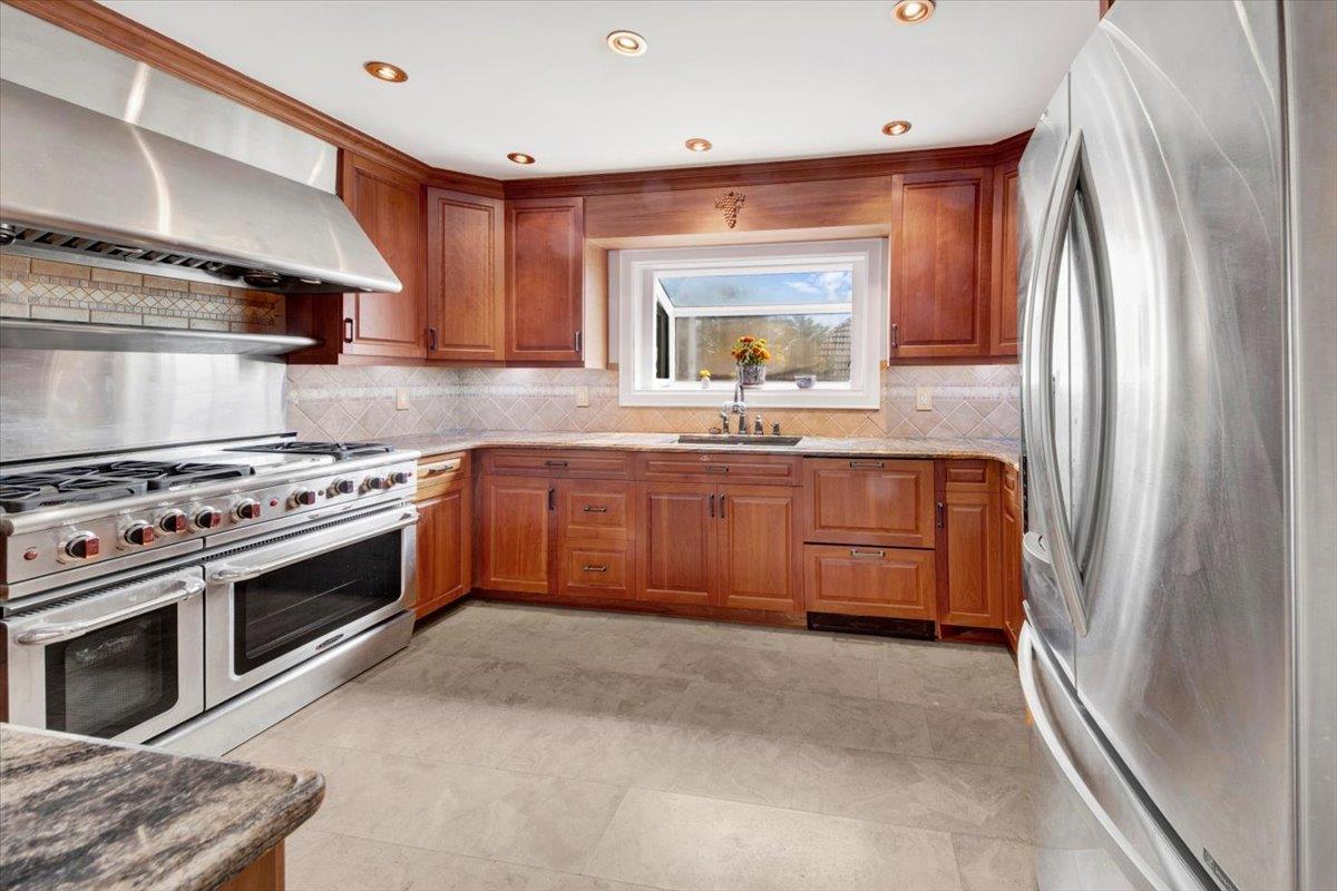 #11 photo, 12 Pilgrim Avenue, Yonkers , NY 10710