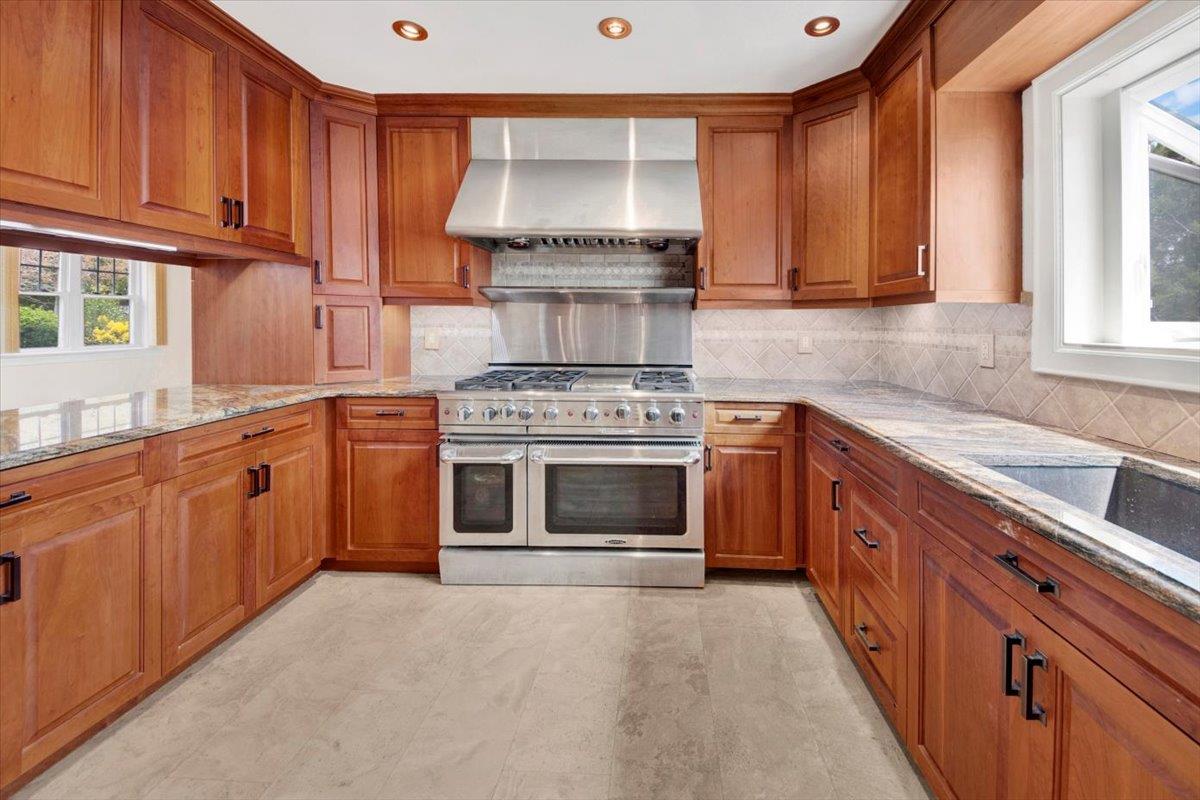 #12 photo, 12 Pilgrim Avenue, Yonkers , NY 10710