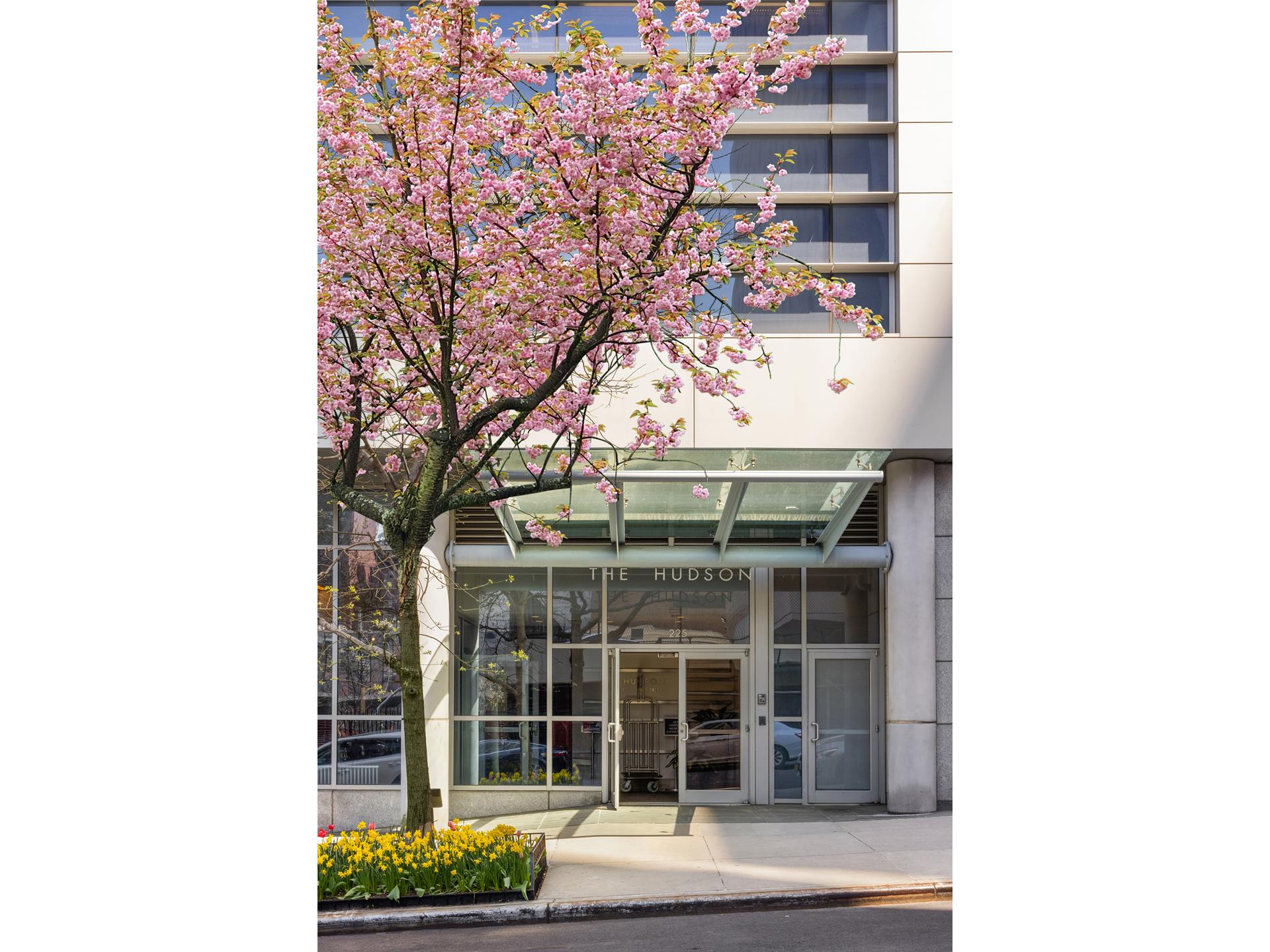 #10 photo, 225 W 60TH Street, マンハッタン Lincoln Square , NY 10023