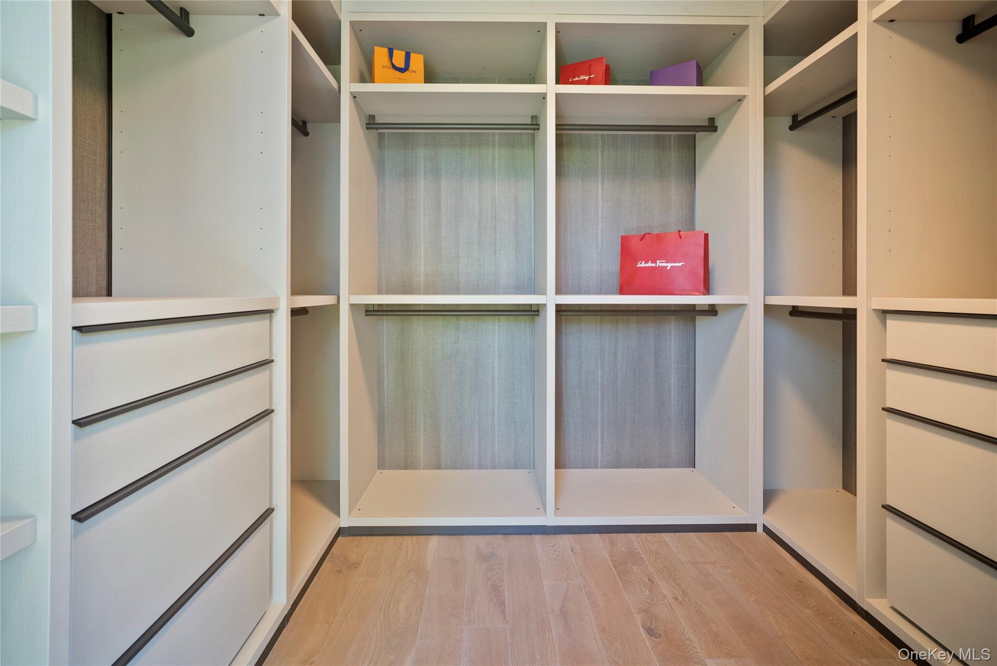 #18 photo, 41 Richmondville Avenue, Call Listing Agent , CT 06880