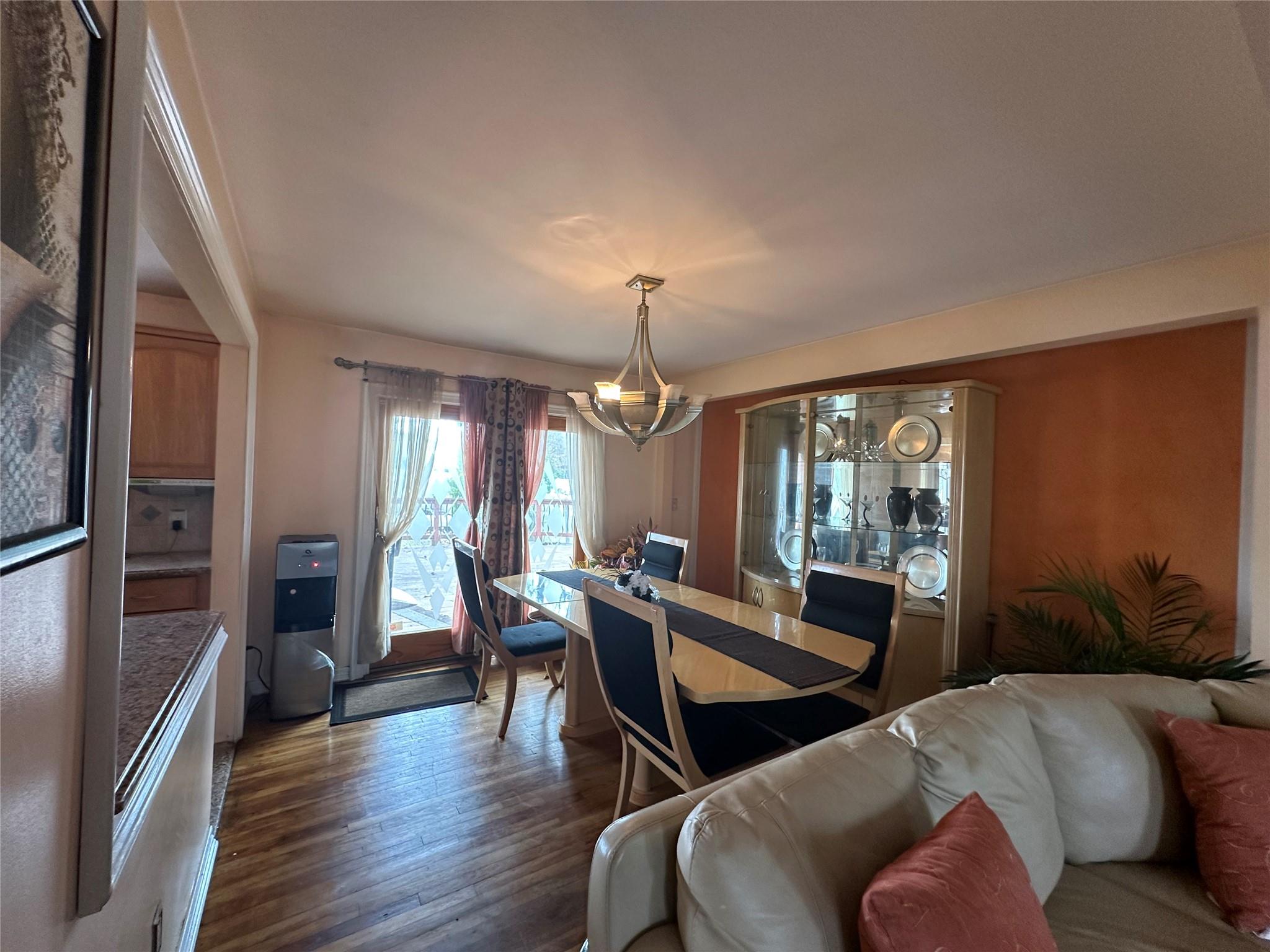 #9 photo, 919 Pinelake Drive, West Hempstead , NY 11552