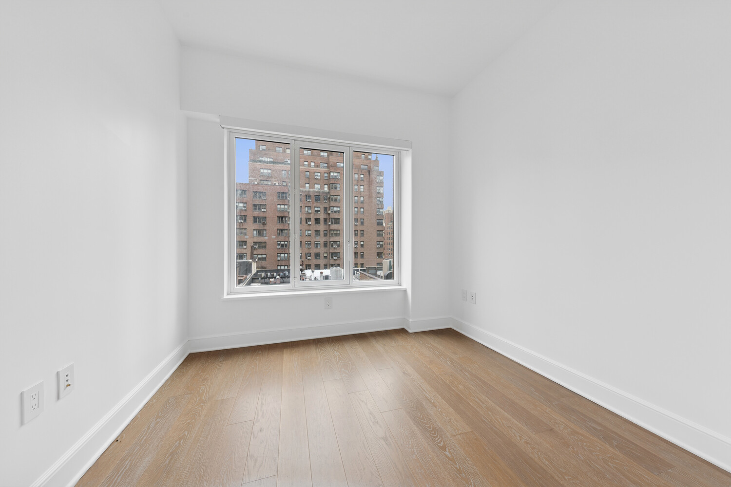 #17 photo, 27 E 79TH Street, Upper East Side , NY 10075