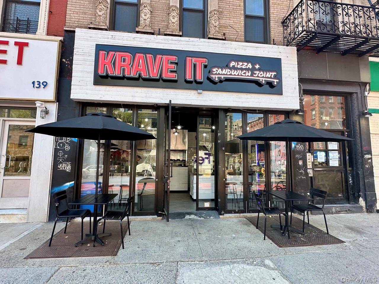 #2 photo, 141 2nd Avenue, マンハッタン New York (Manhattan) , NY 10003