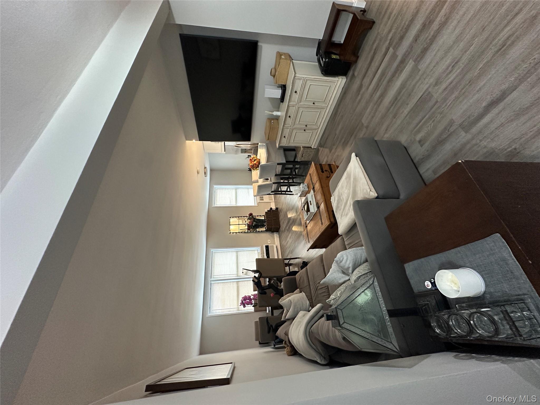 #6 photo, 241-20 Northern Boulevard, クイーンズ区 Douglaston , NY 11362