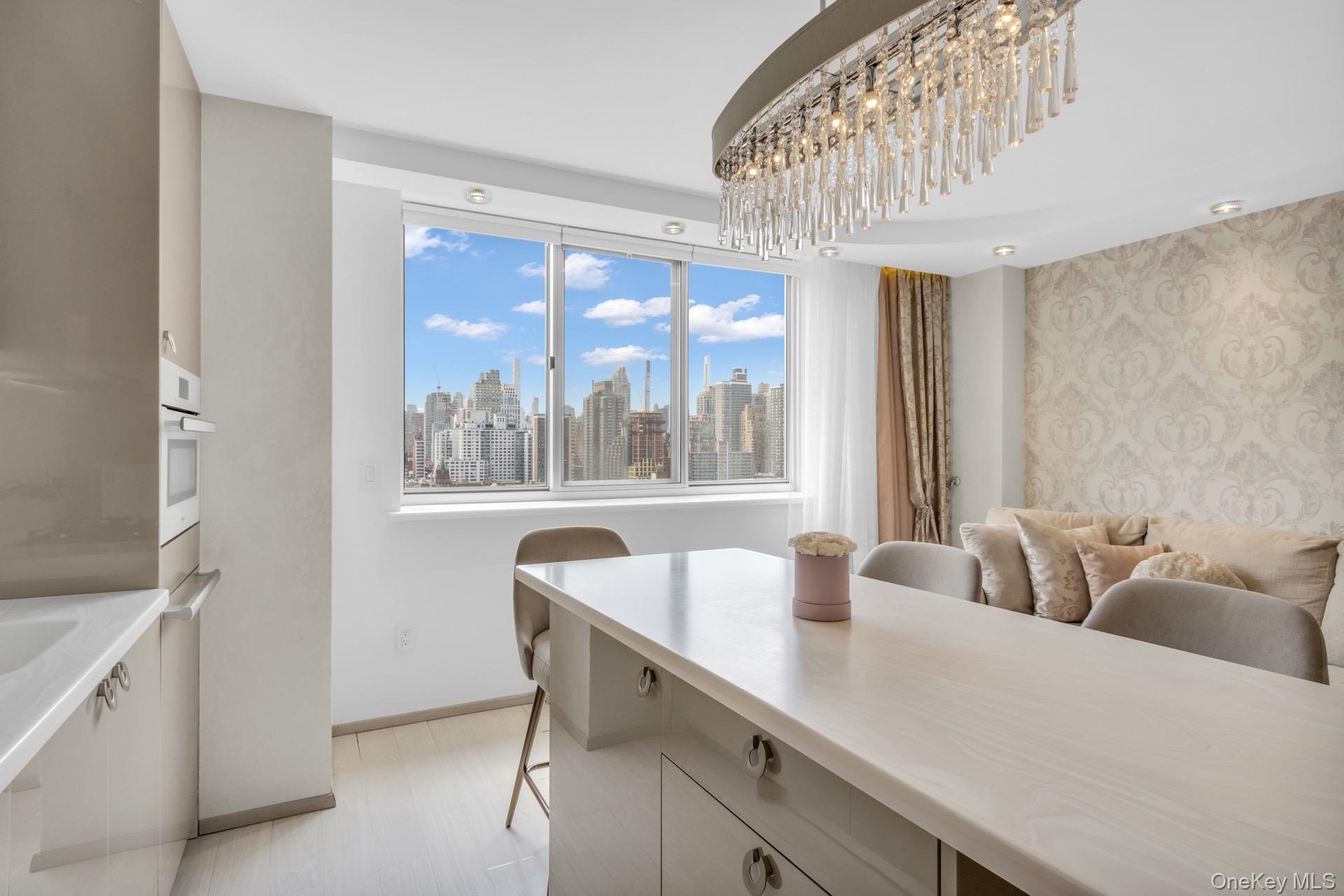 #2 photo, 345 E 93rd Street, マンハッタン New York (Manhattan) , NY 10128