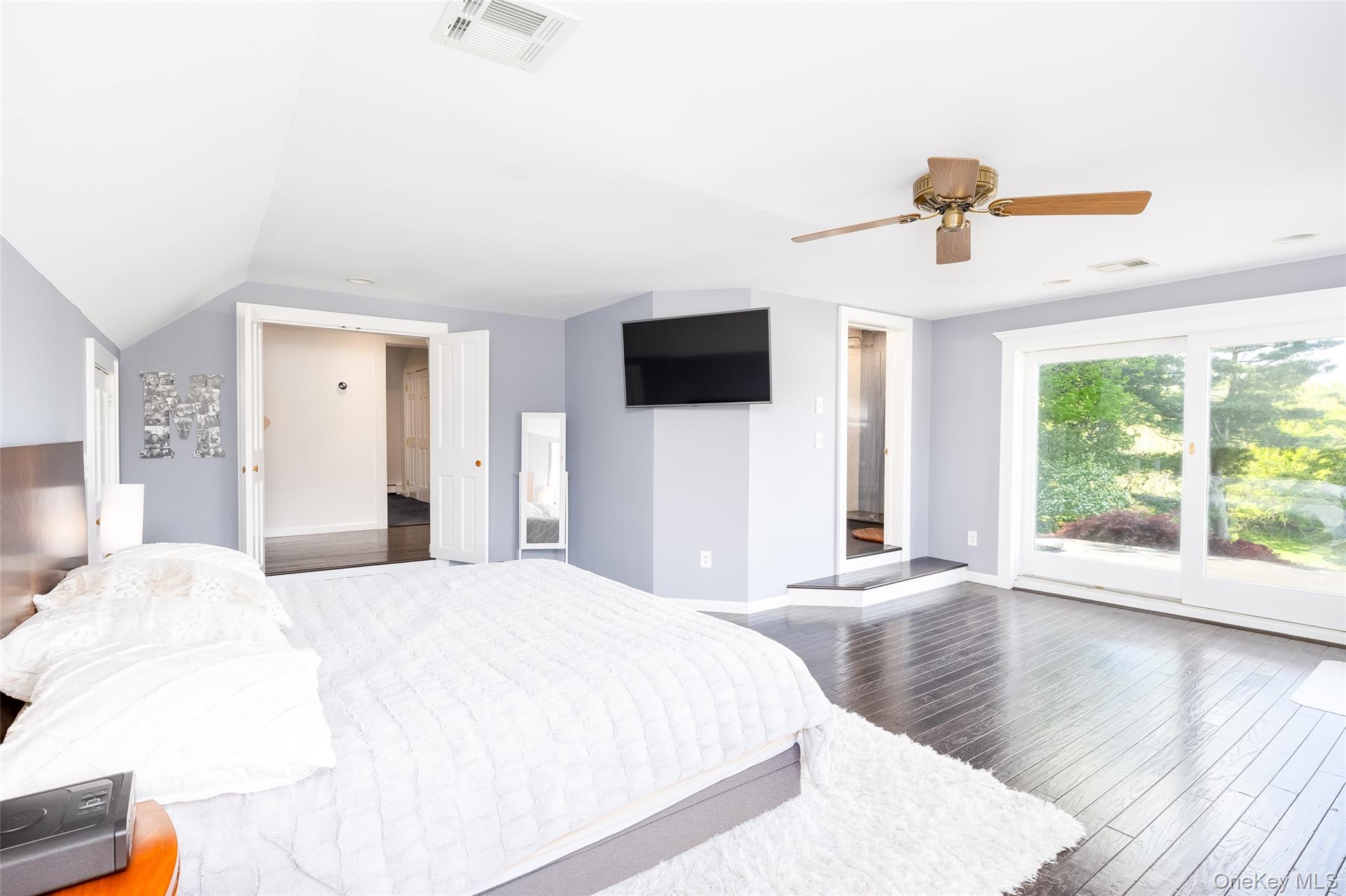 #15 photo, 60A Union Avenue, サフォーク郡 Center Moriches , NY 11934