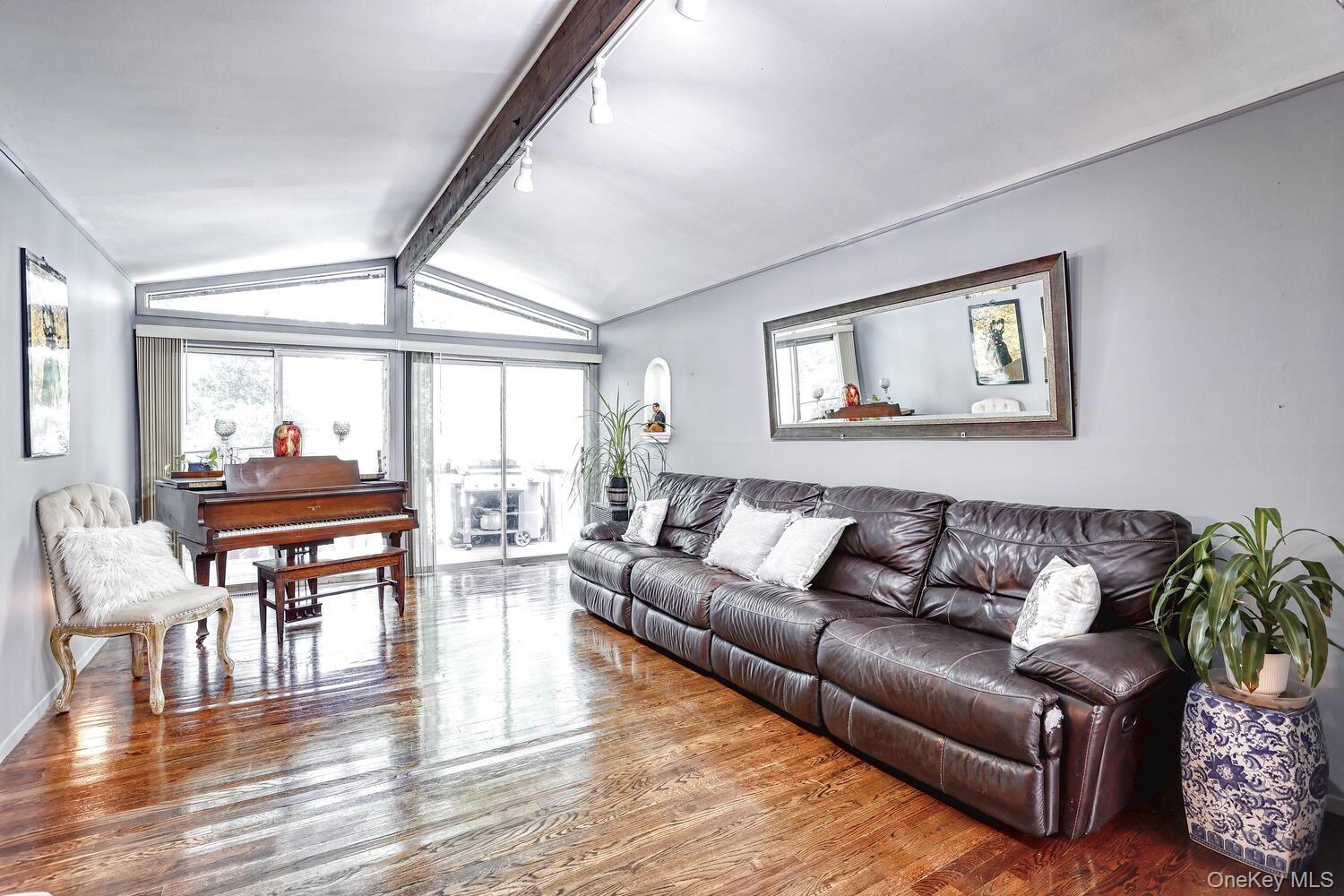 #8 photo, 15 Highland Avenue, Chestnut Ridge , NY 10977