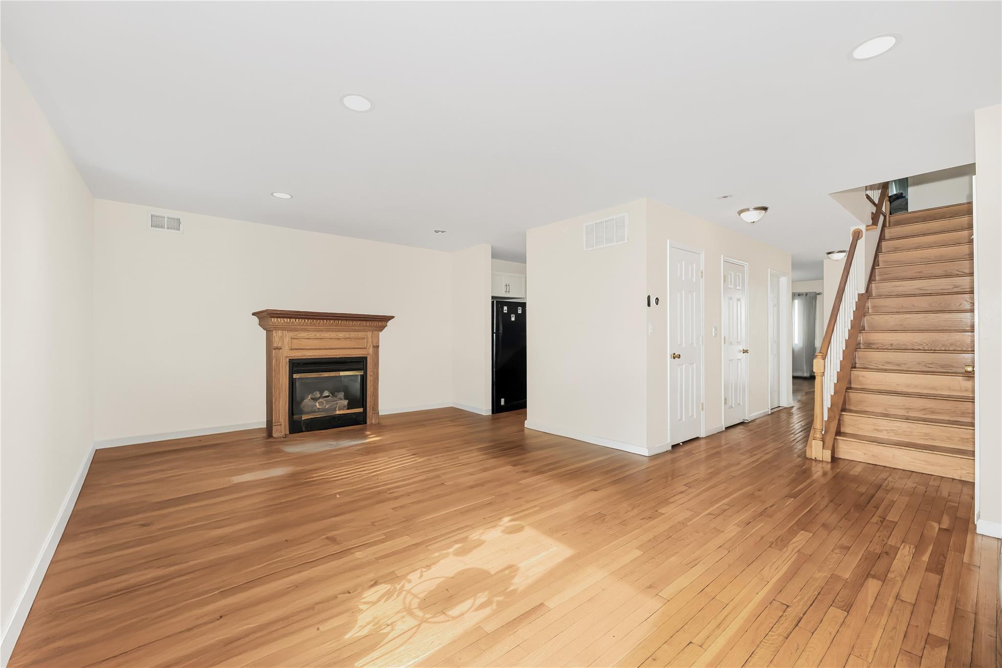 #16 photo, 114 Outlook Avenue, 布朗士 Bronx , NY 10465