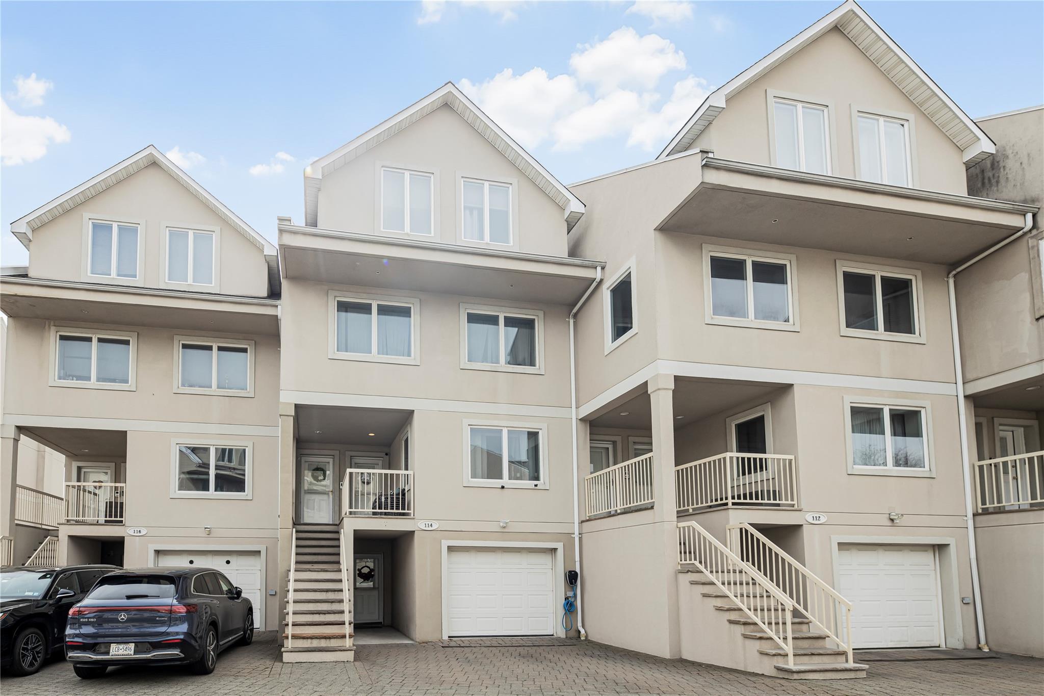 #2 photo, 114 Outlook Avenue, 布朗士 Bronx , NY 10465