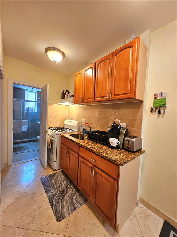 #6 photo, 1118 Avenue U, ブルックリン区 Brooklyn , NY 11223