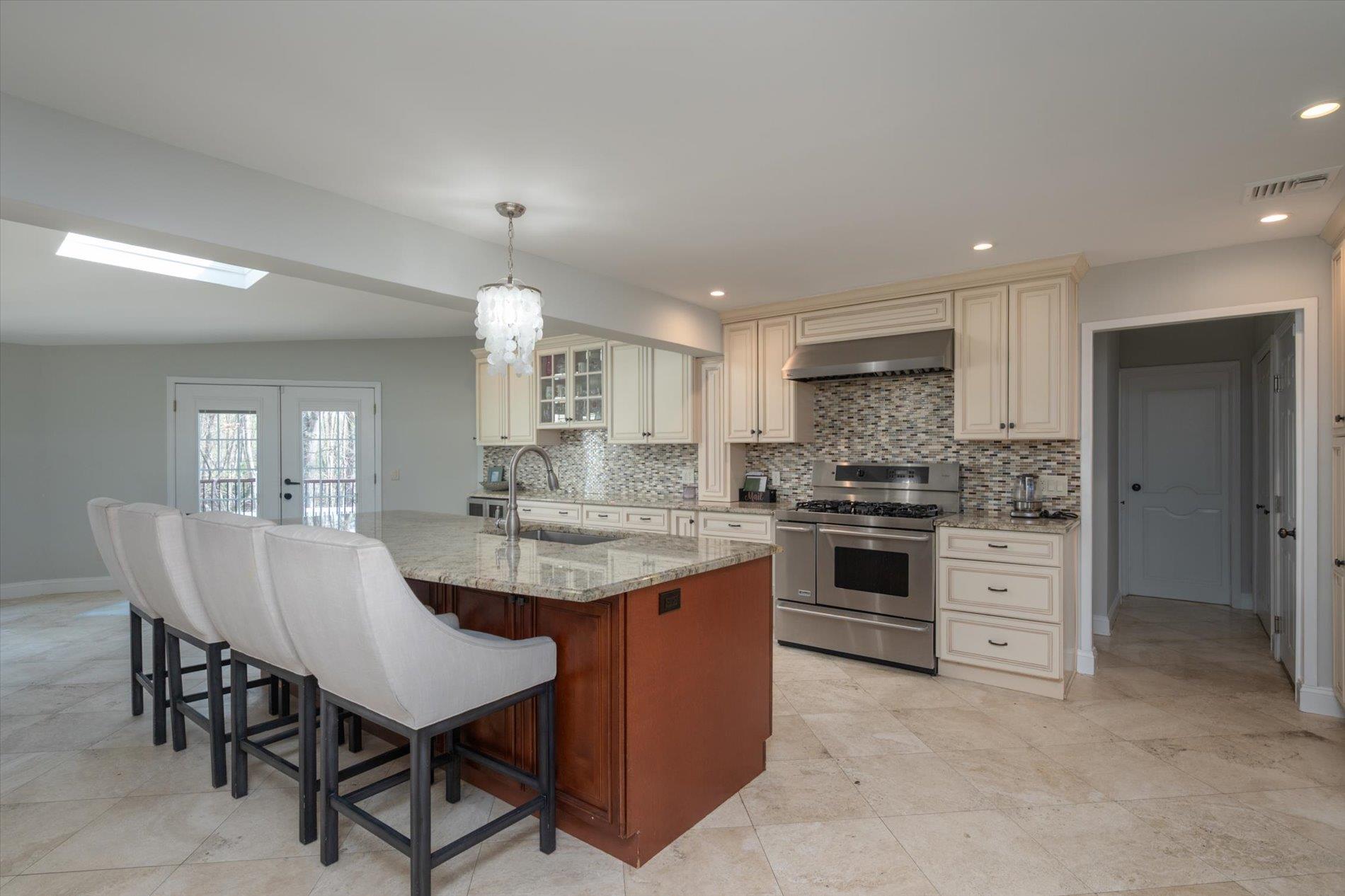 #11 photo, 10 Stony Run Court, サフォーク郡 Dix Hills , NY 11746