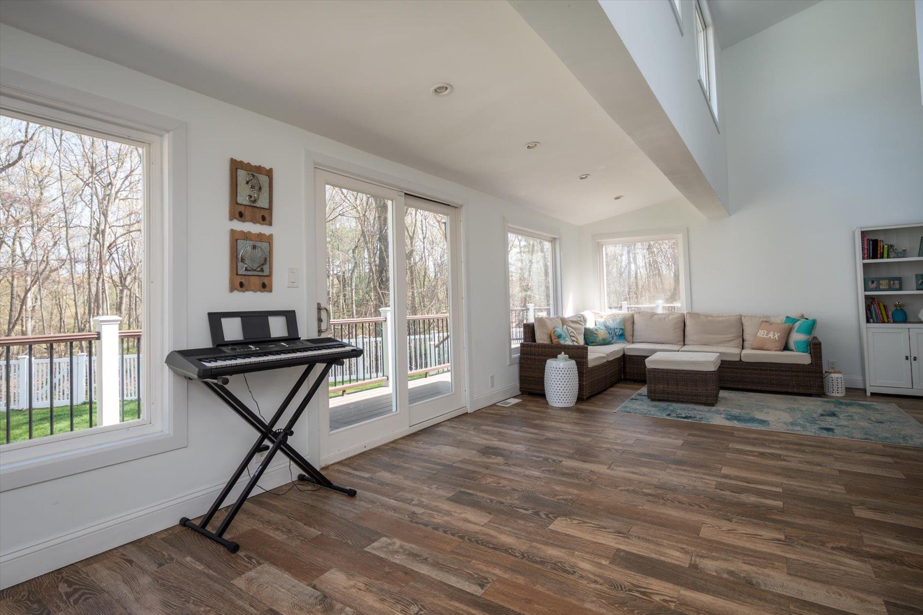 #15 photo, 10 Stony Run Court, サフォーク郡 Dix Hills , NY 11746