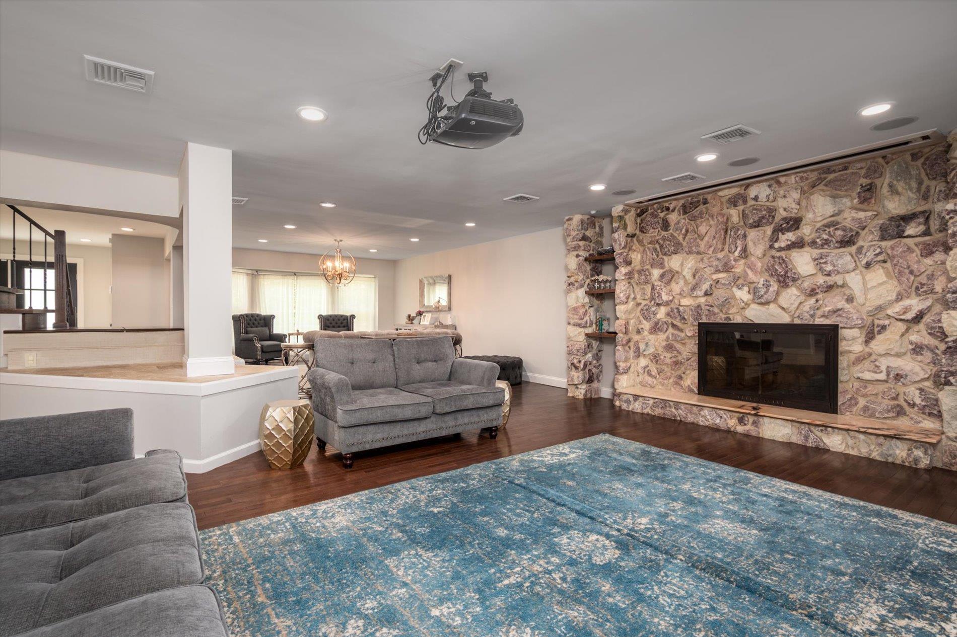 #8 photo, 10 Stony Run Court, サフォーク郡 Dix Hills , NY 11746