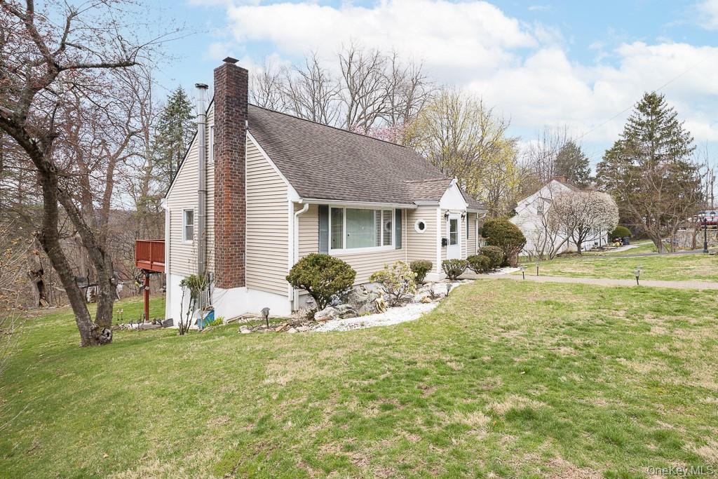 #2 photo, 9 Durham Road, White Plains , NY 10607