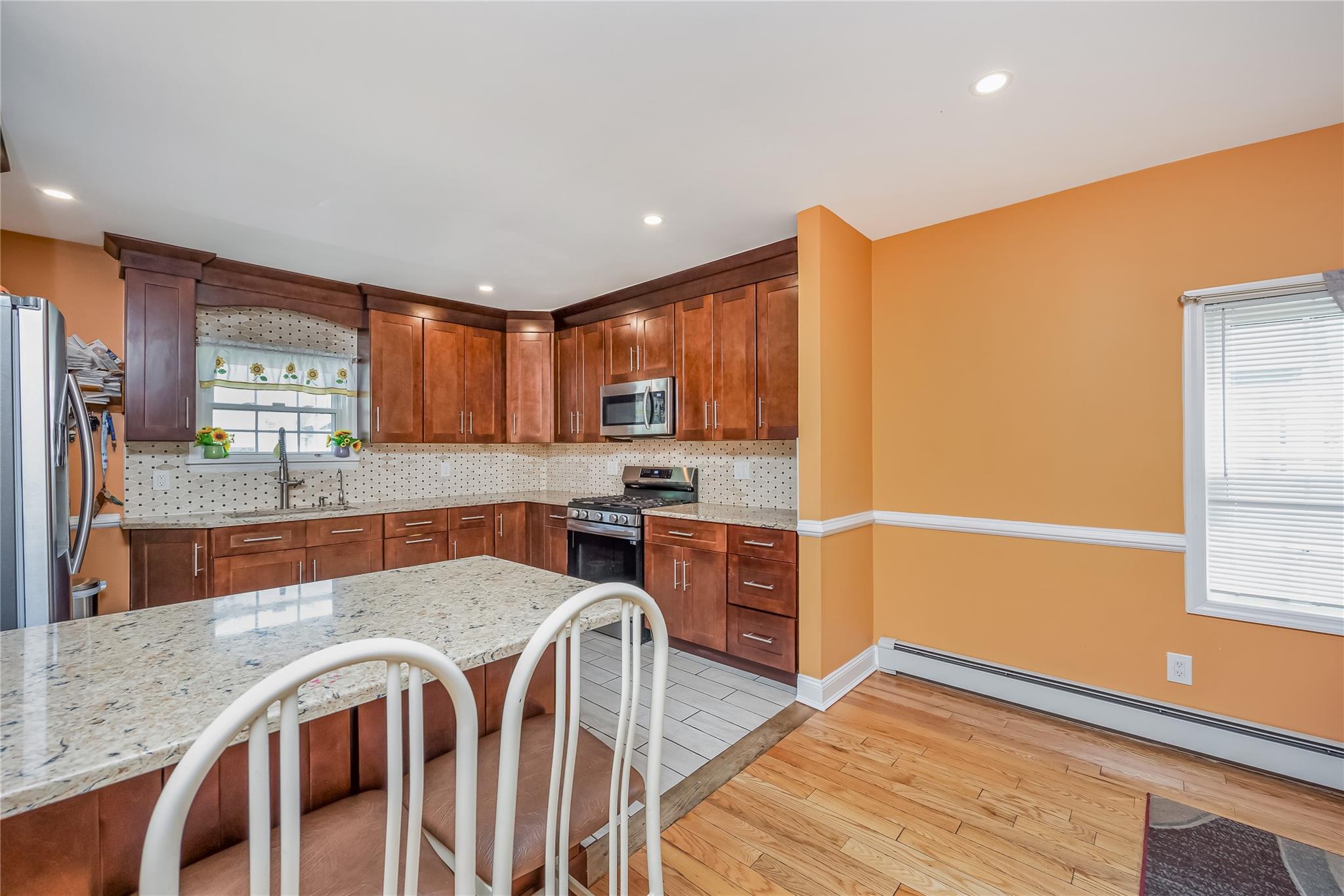 #10 photo, 49 Marvin Avenue, ナッソー郡 Hempstead , NY 11550