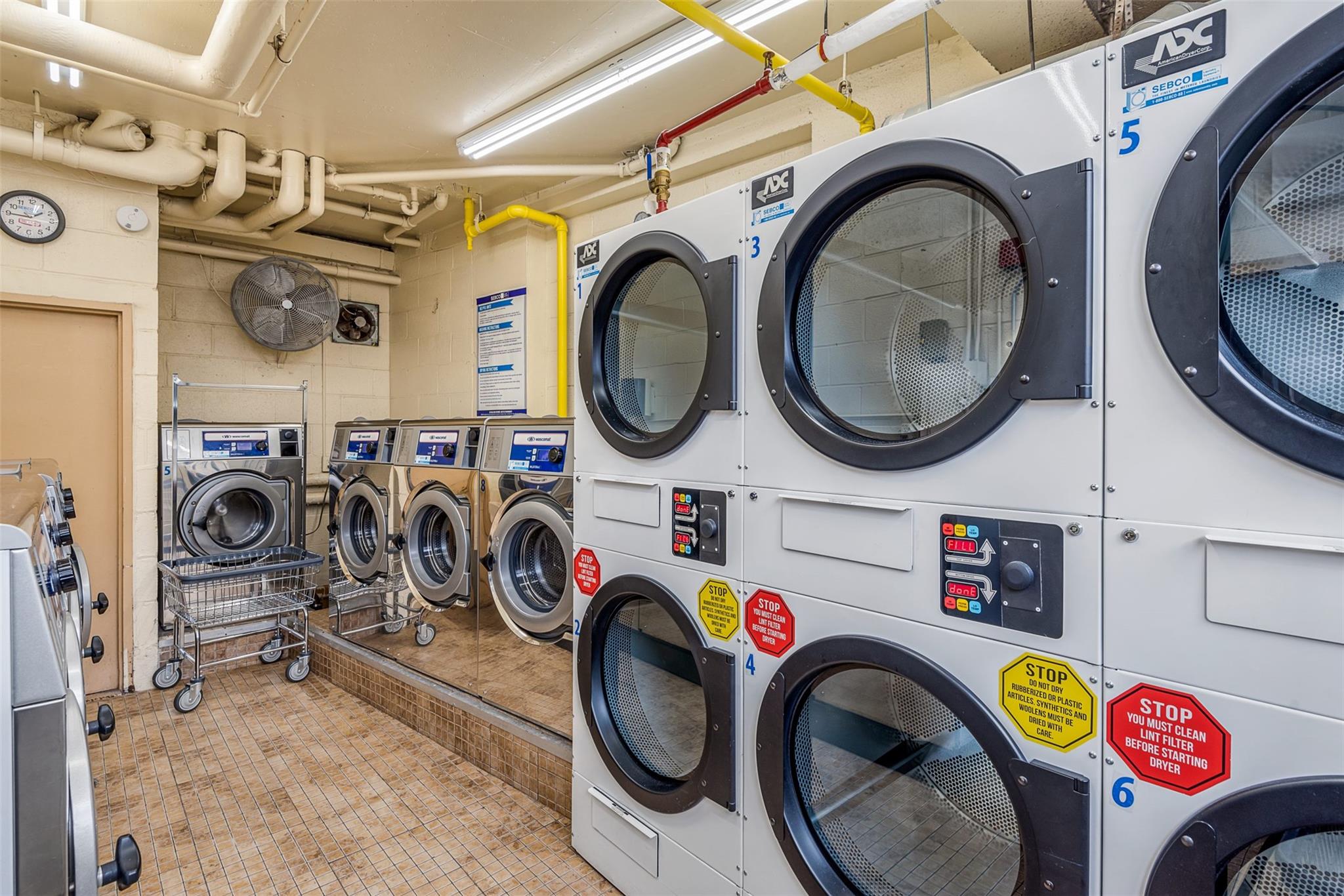 #16 photo, 90-60 Union Turnpike, クイーンズ区 Glendale , NY 11385