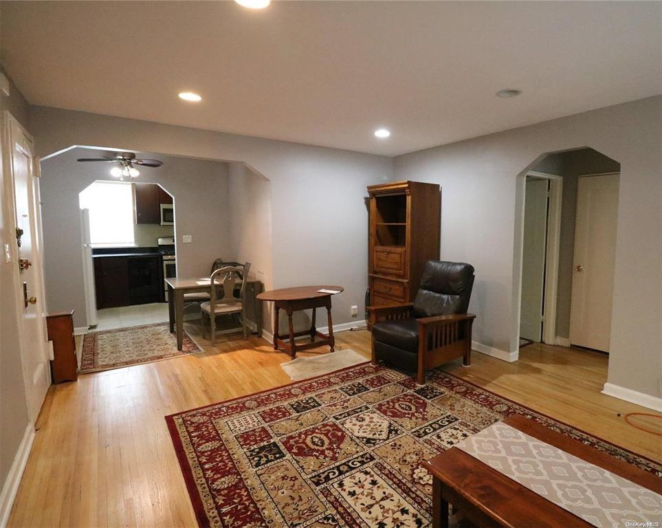 #8 photo, 35-14 Clearview Expressway, Bayside , NY 11361