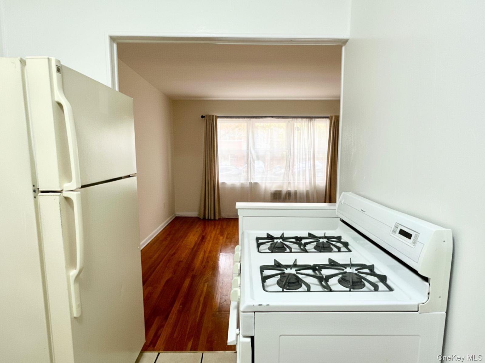 #19 photo, 42-23 68 Street, Woodside , NY 11377