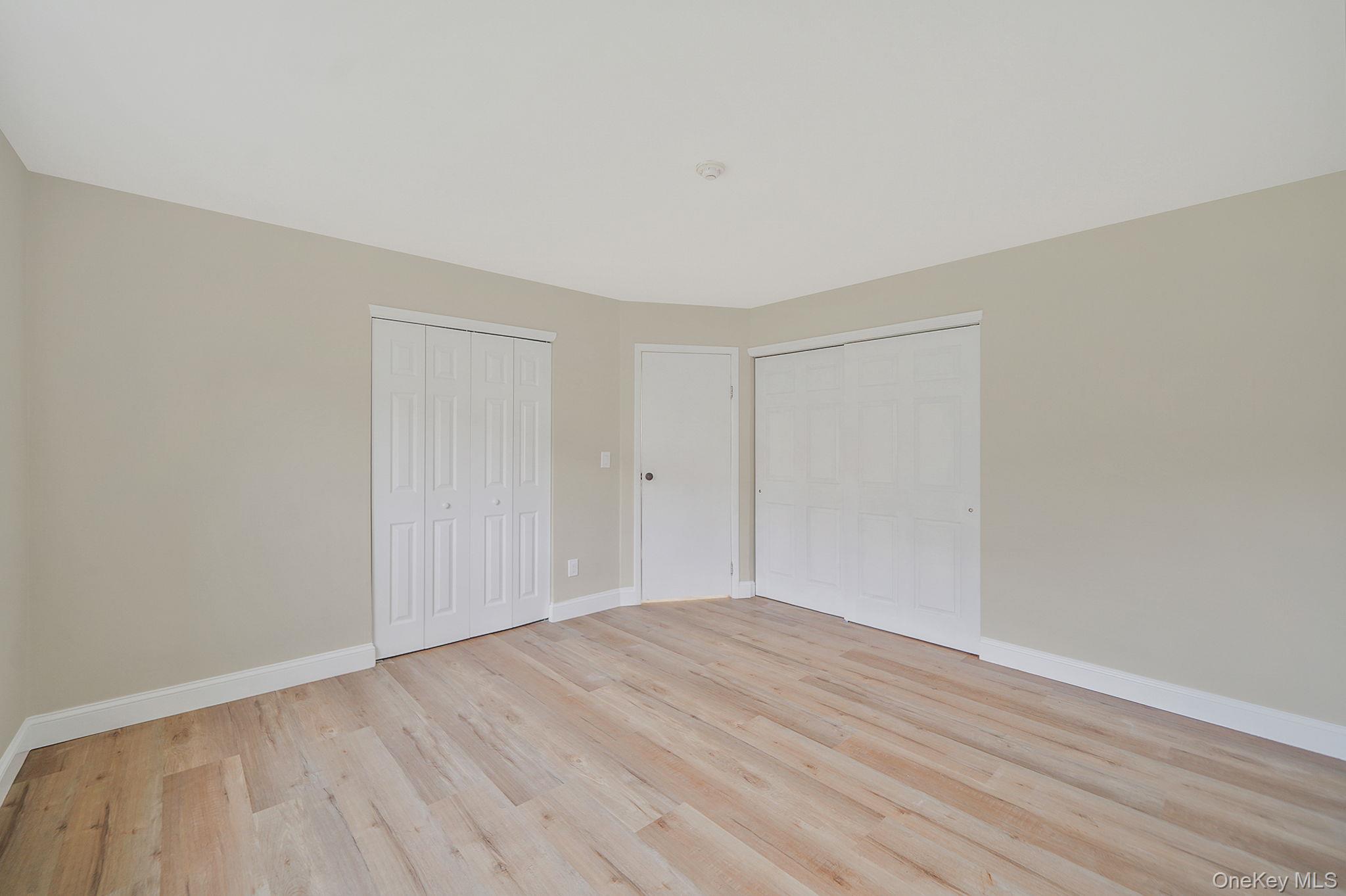 #9 photo, 51 Pointe Circle, サフォーク郡 Coram , NY 11727