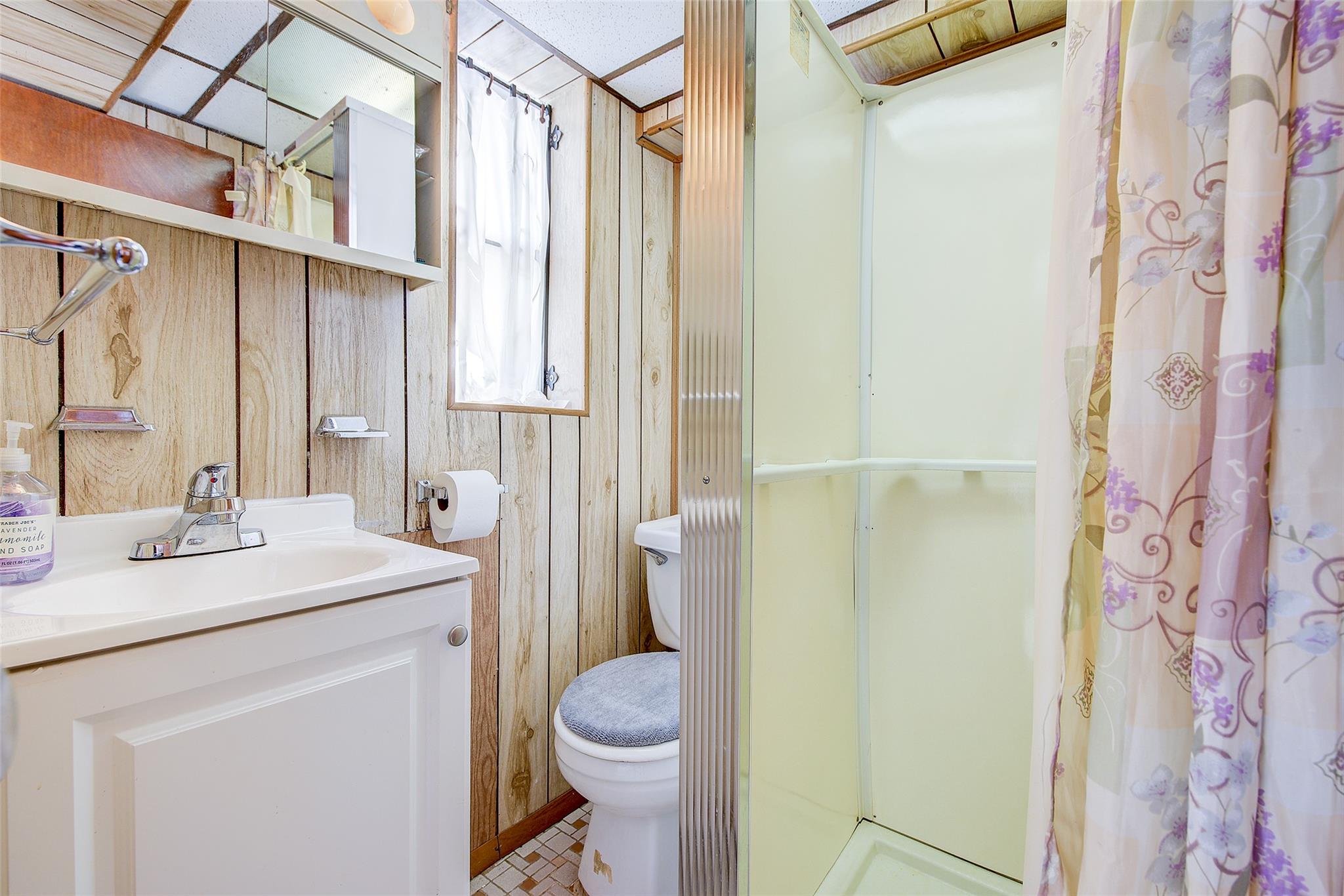 #13 photo, 225-54 Murdock Avenue, كوينز Queens Village , NY 11429