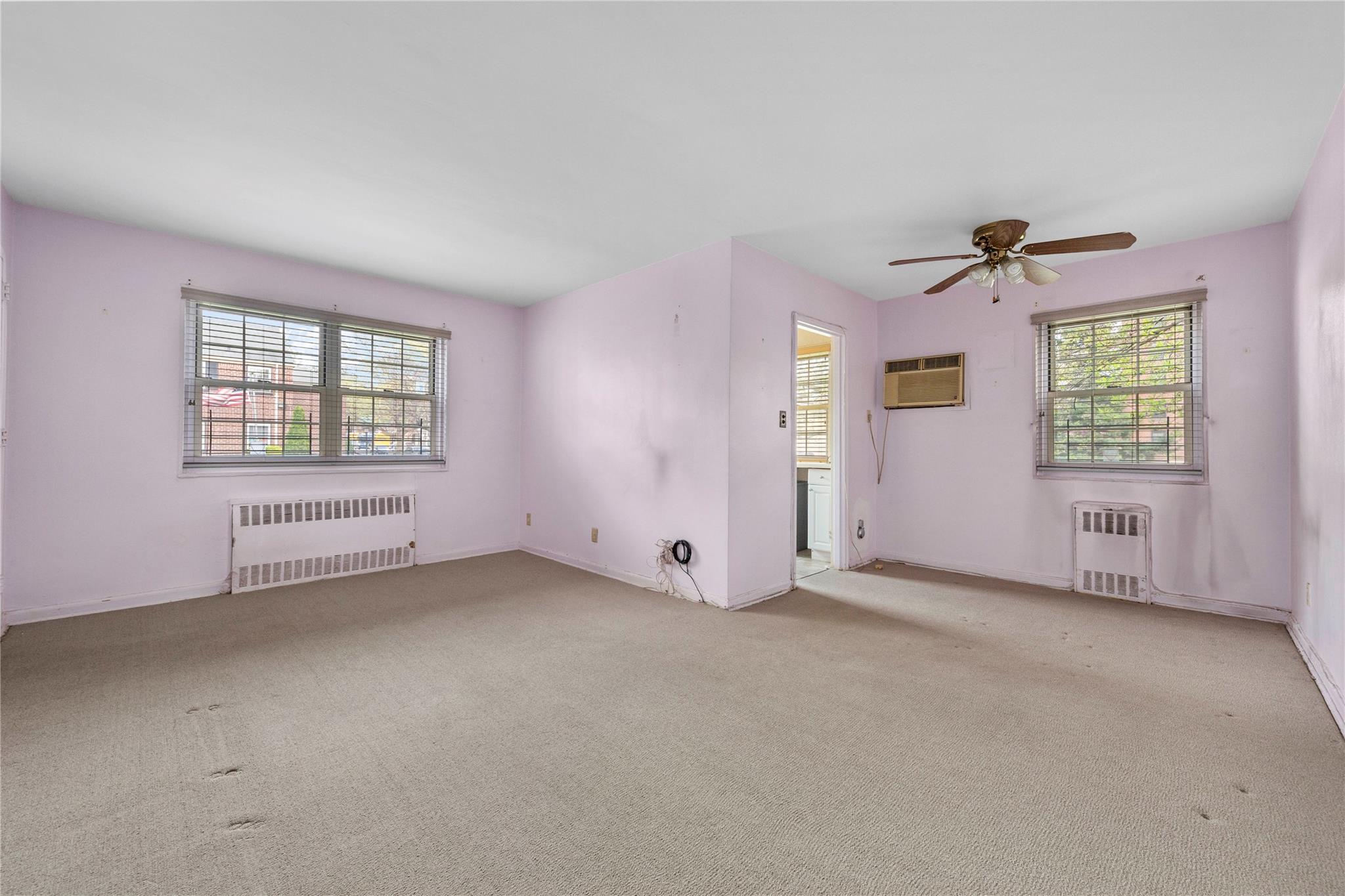#3 photo, 213-15 73rd Avenue, কুইন্‌স Oakland Gardens , NY 11364