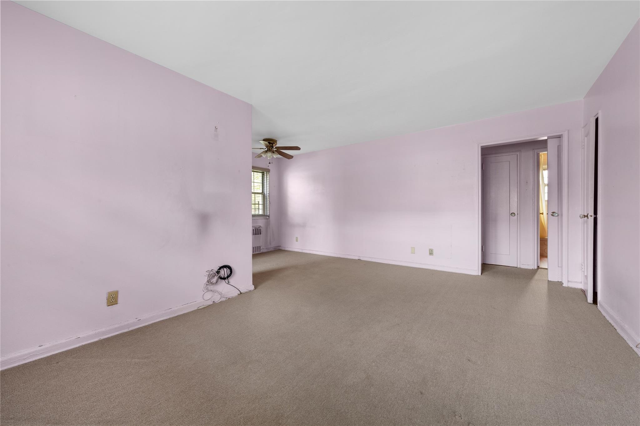#4 photo, 213-15 73rd Avenue, কুইন্‌স Oakland Gardens , NY 11364