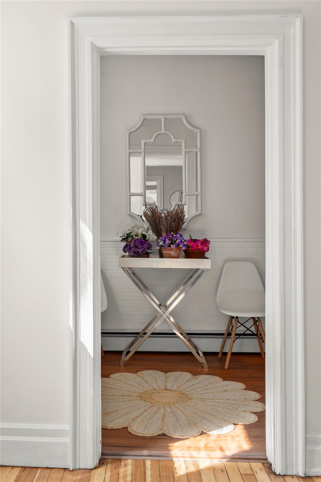 #9 photo, 7 McKinstry Place, Hudson , NY 12534