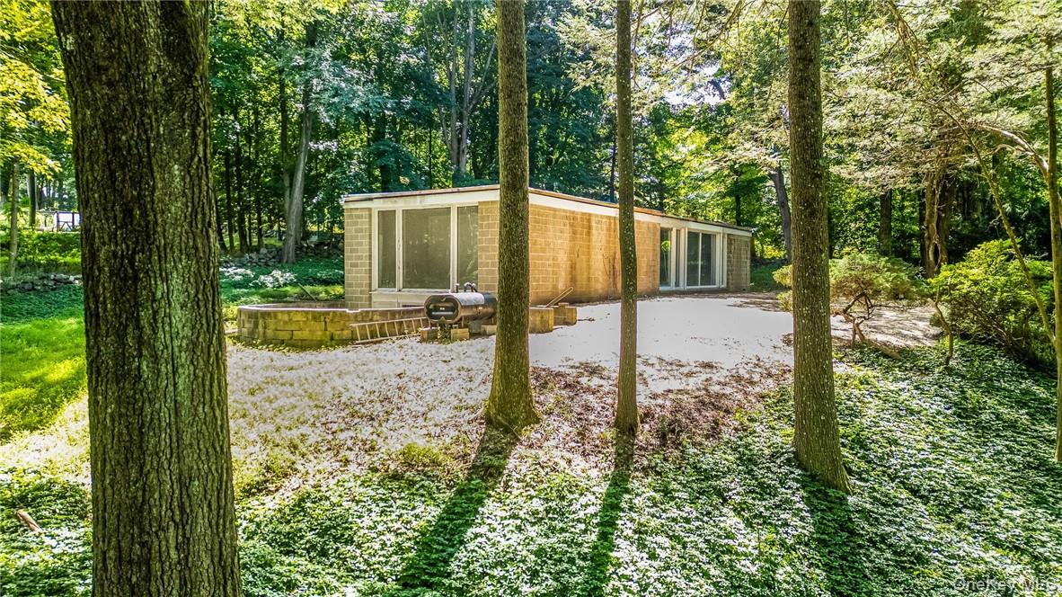 #9 photo, 319 Pound Ridge Road, Bedford , NY 10506