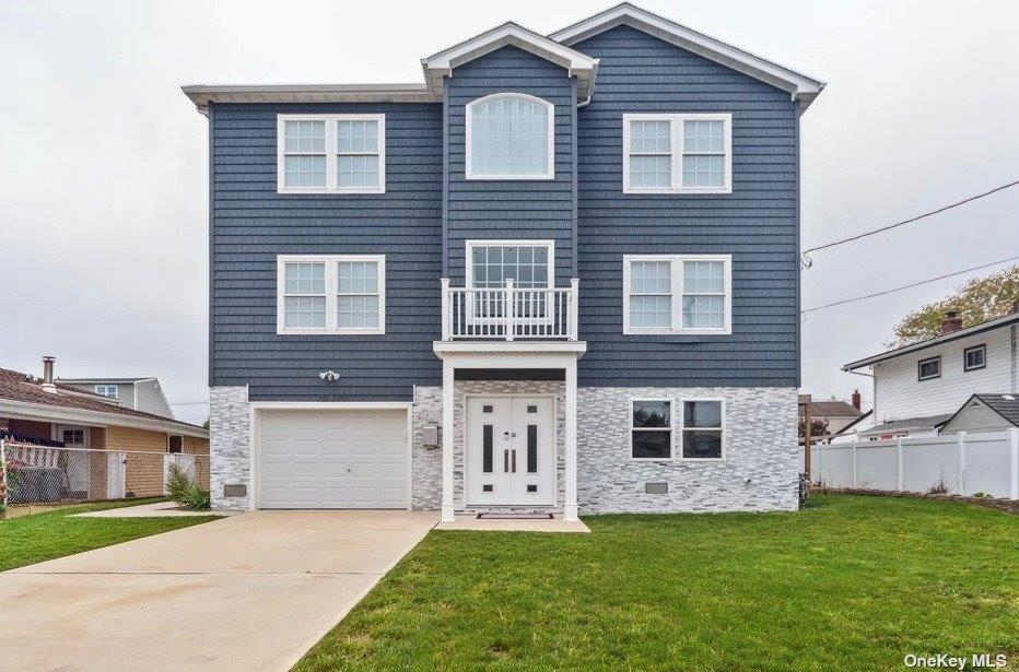 #1 photo, 740 S Ocean Avenue, Freeport , NY 11520