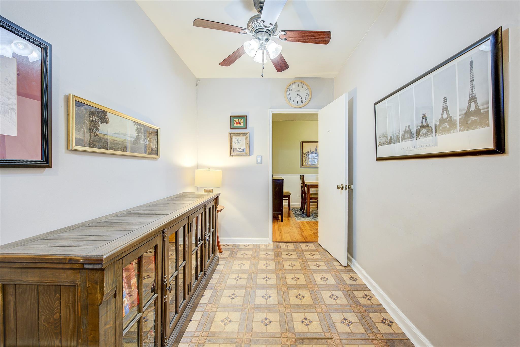 #14 photo, 110-20 71st Avenue, كوينز Forest Hills , NY 11375