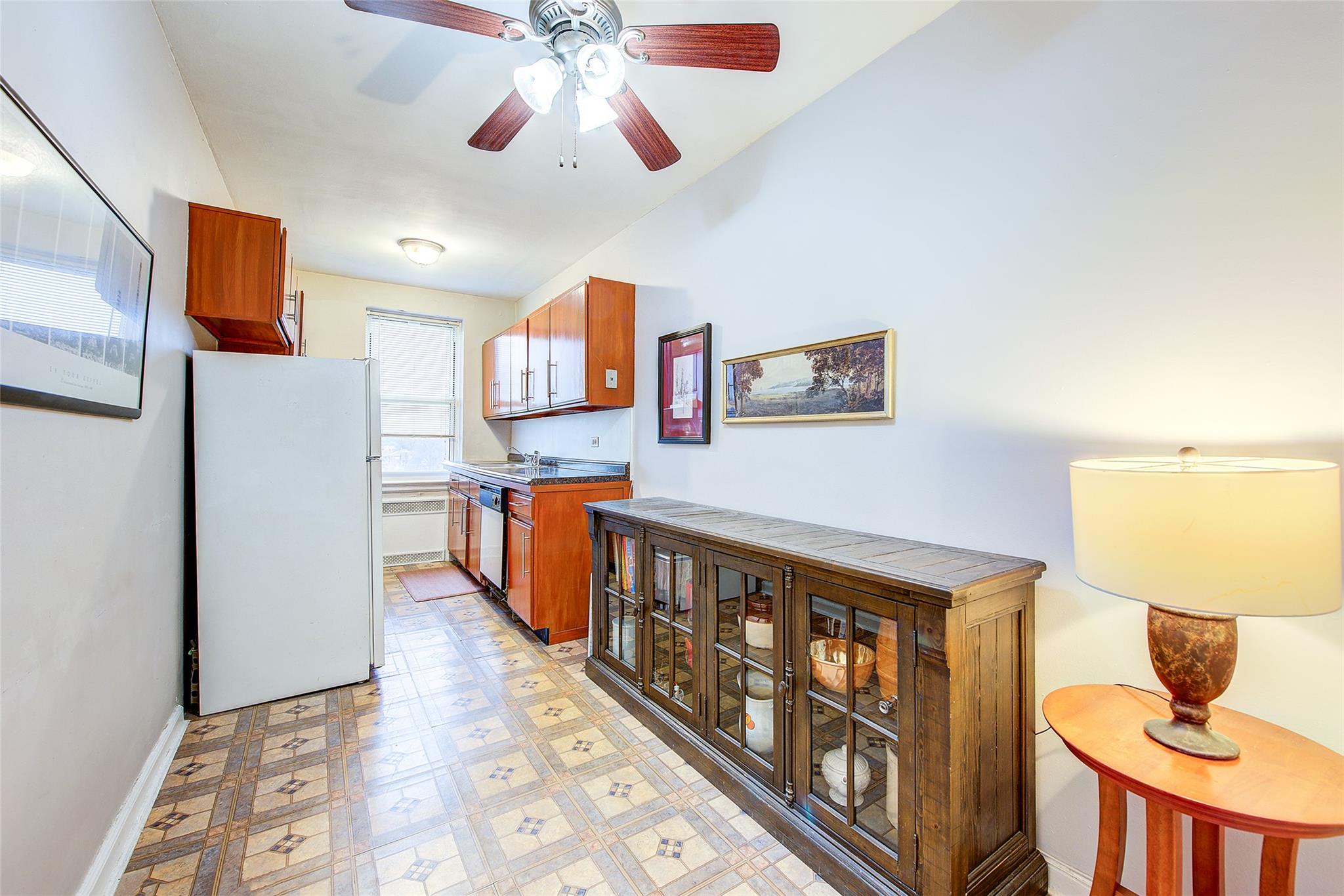 #15 photo, 110-20 71st Avenue, كوينز Forest Hills , NY 11375