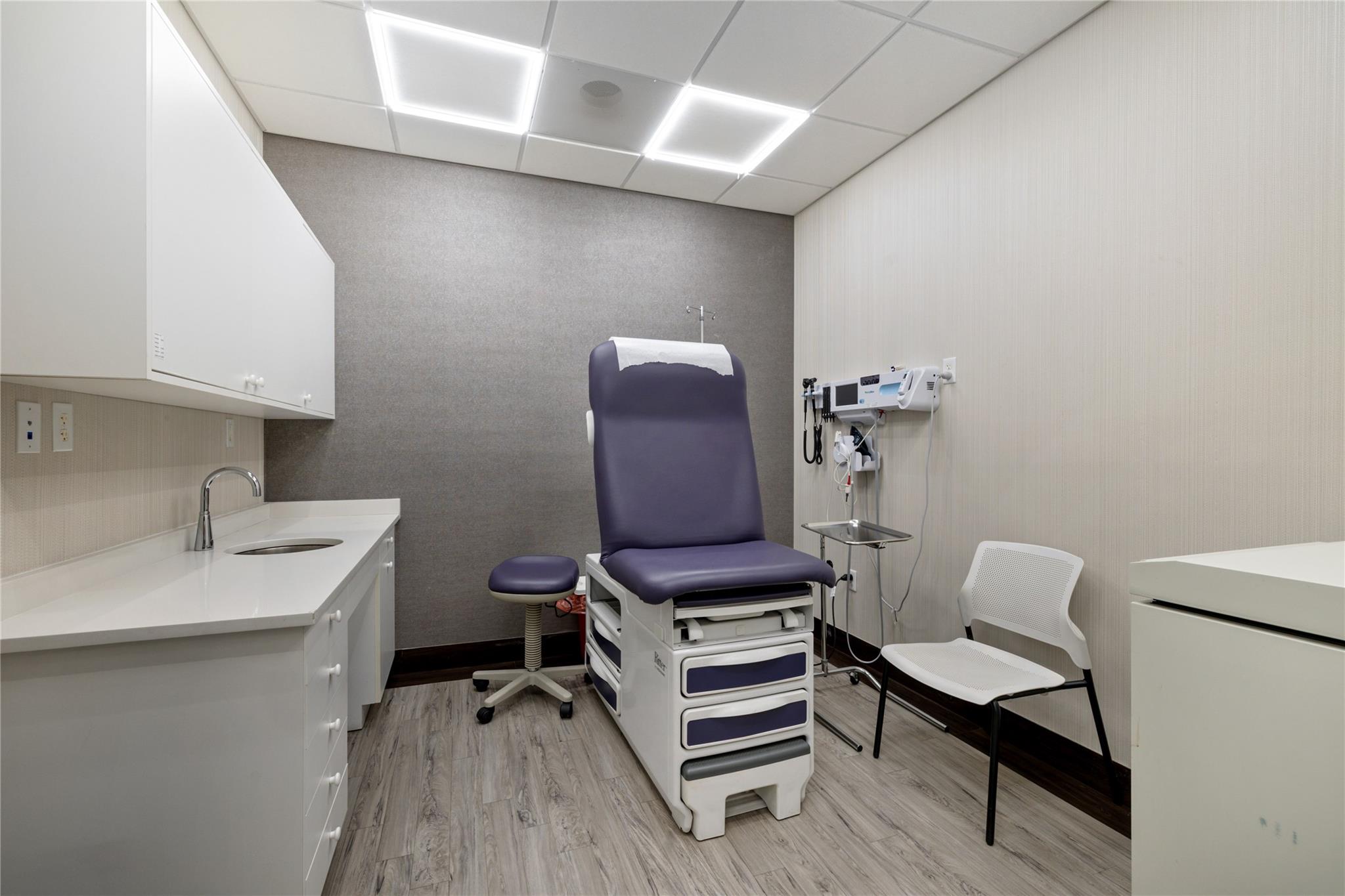 #15 photo, 30 Indian Rock, Suffern , NY 10901