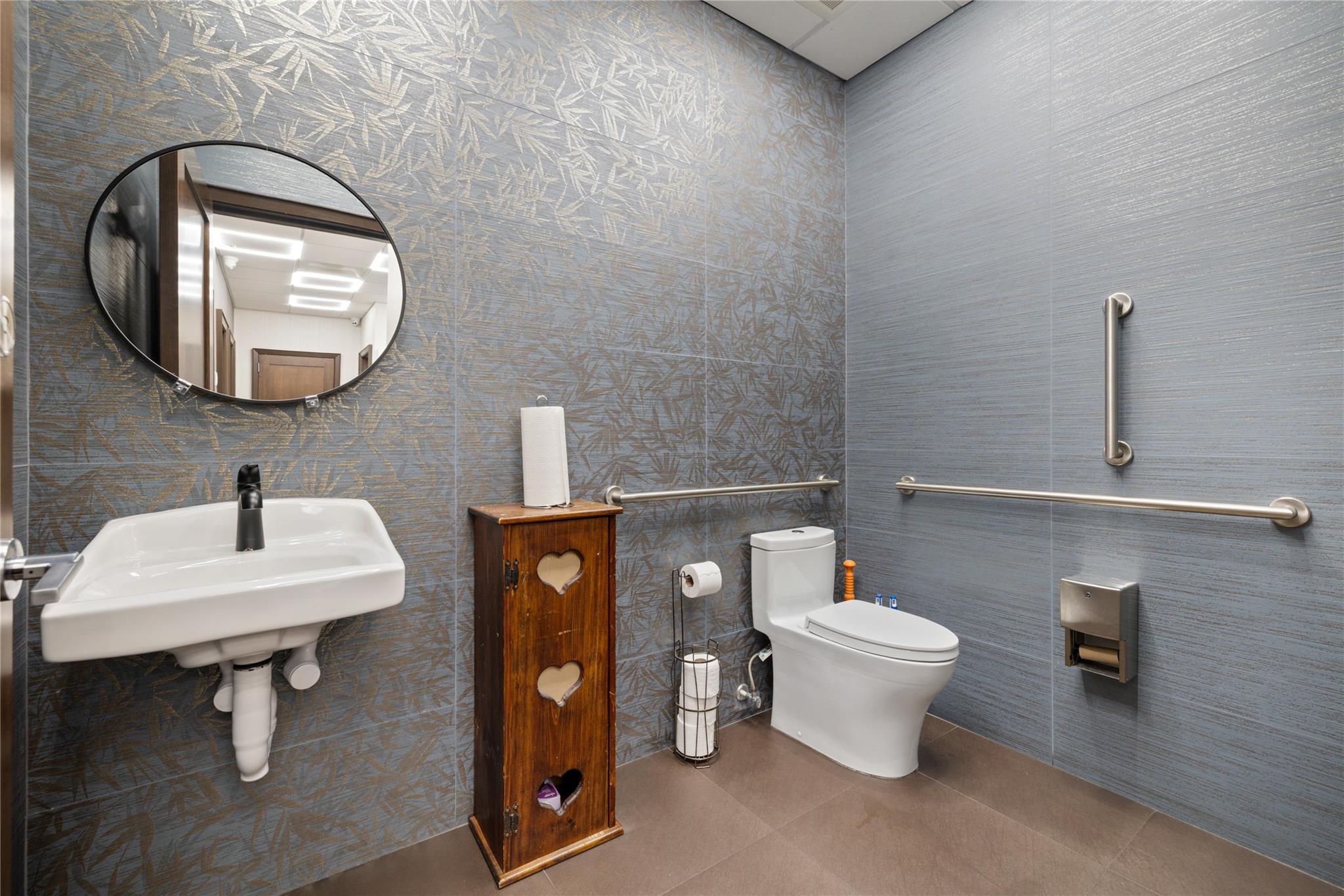 #16 photo, 30 Indian Rock, Suffern , NY 10901