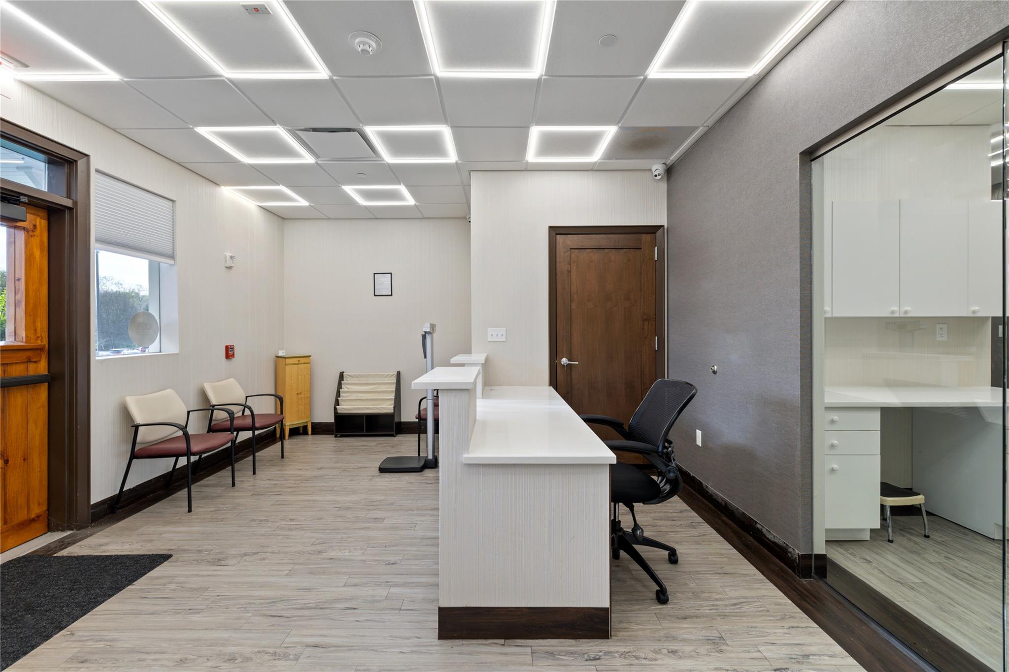 #6 photo, 30 Indian Rock, Suffern , NY 10901